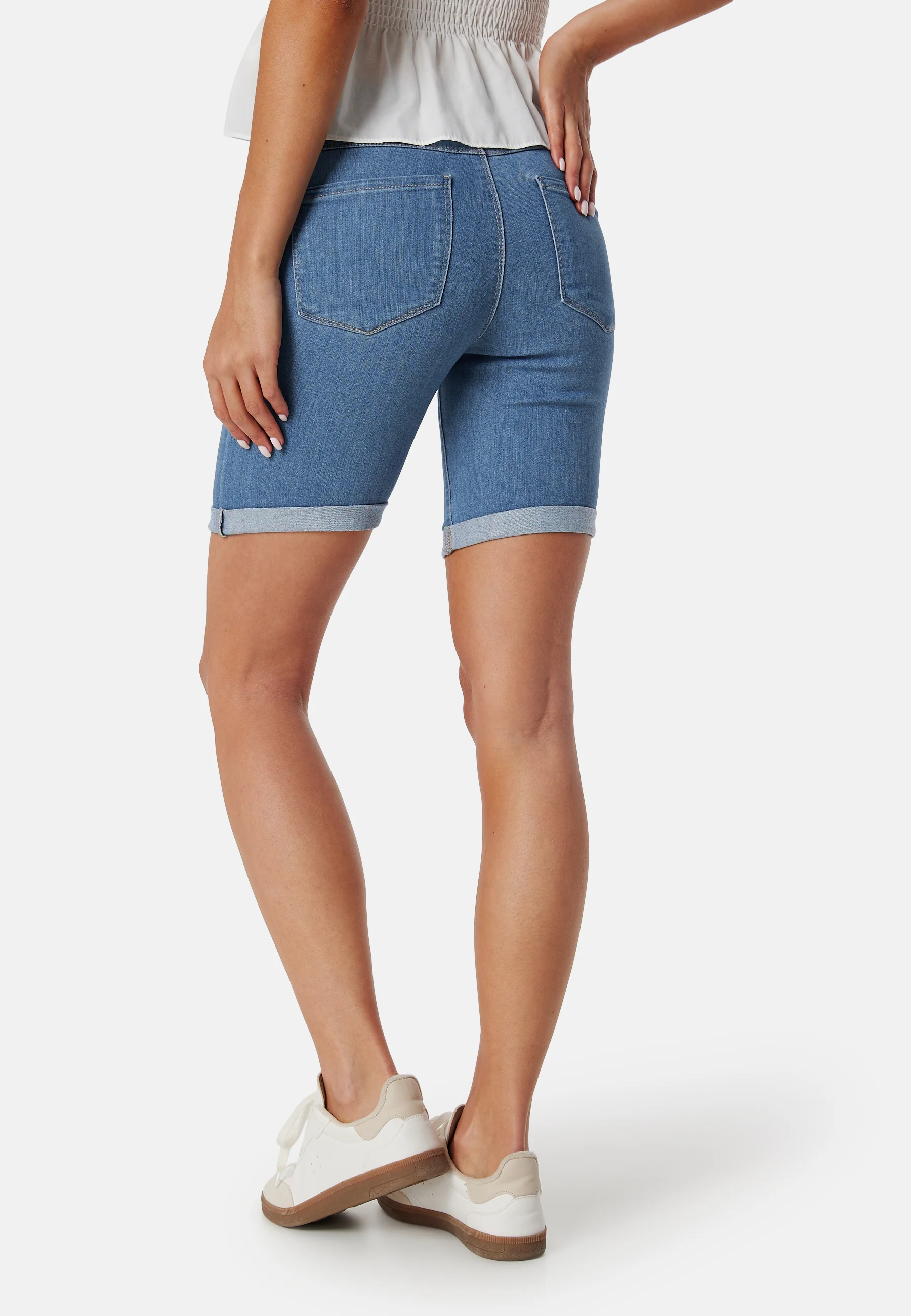 Onlrain Life Mid Denim Shorts - Image 2