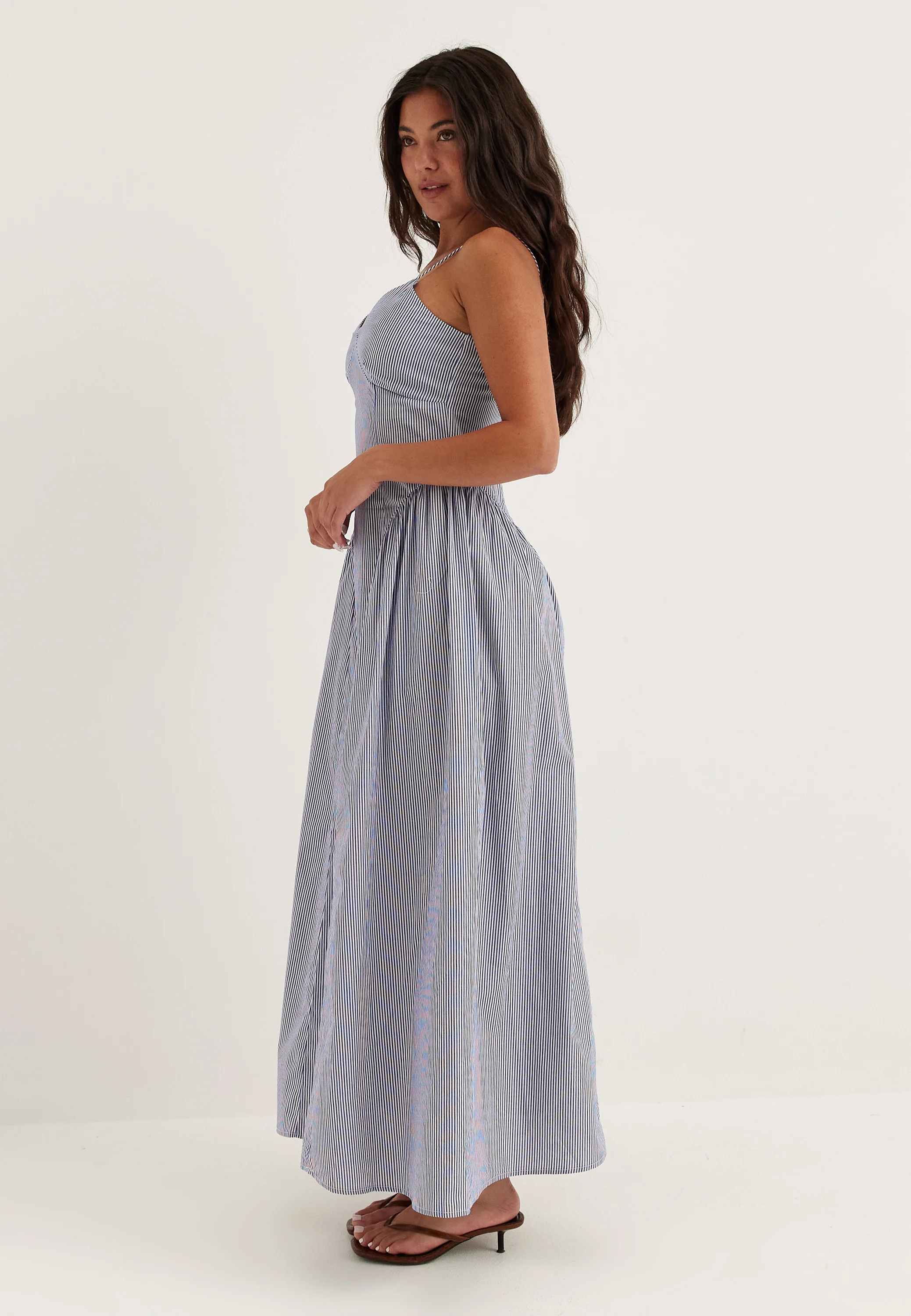 Onltiari Strap Hip Dress - Image 4