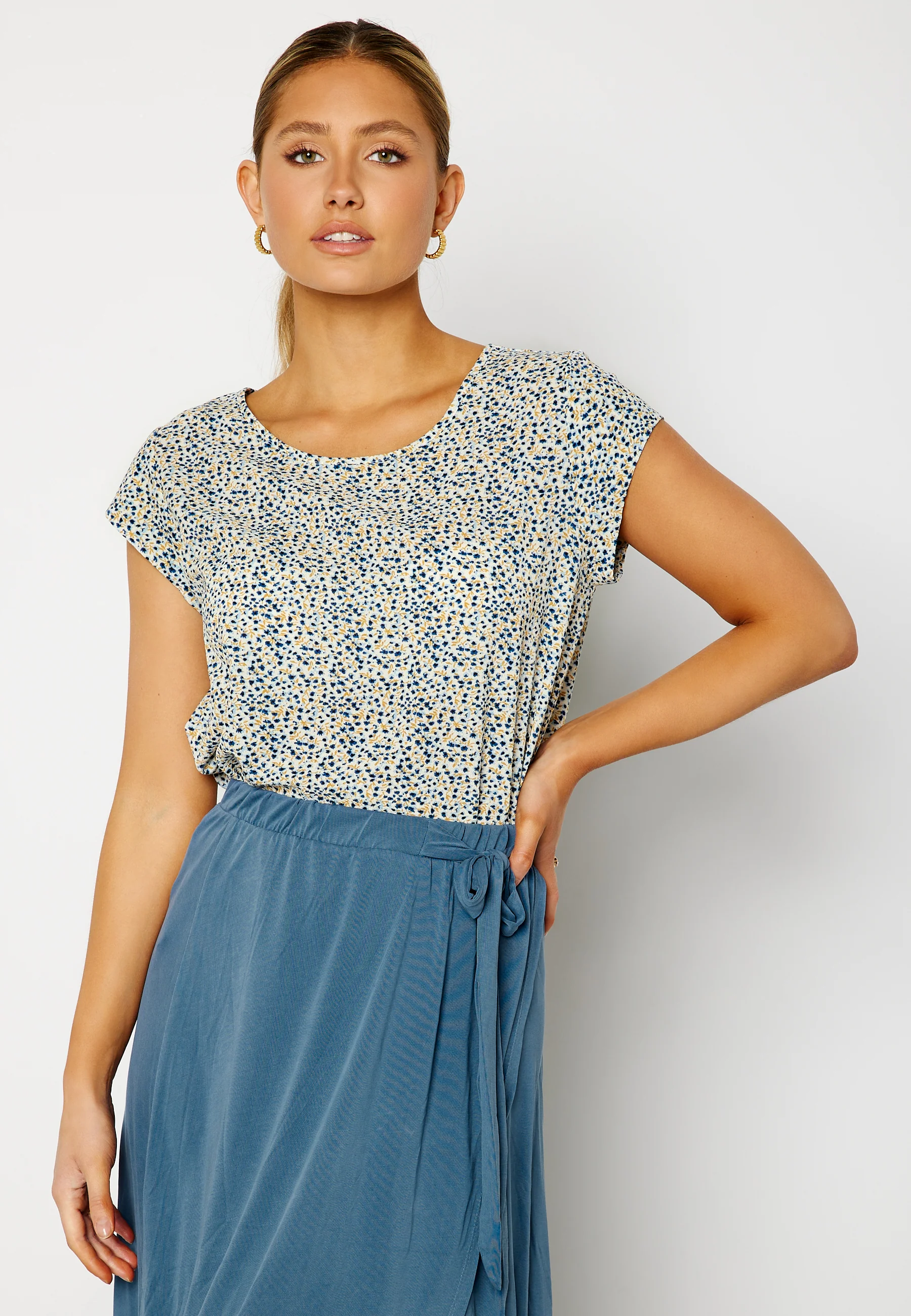 Onlvic ss AoP Top
