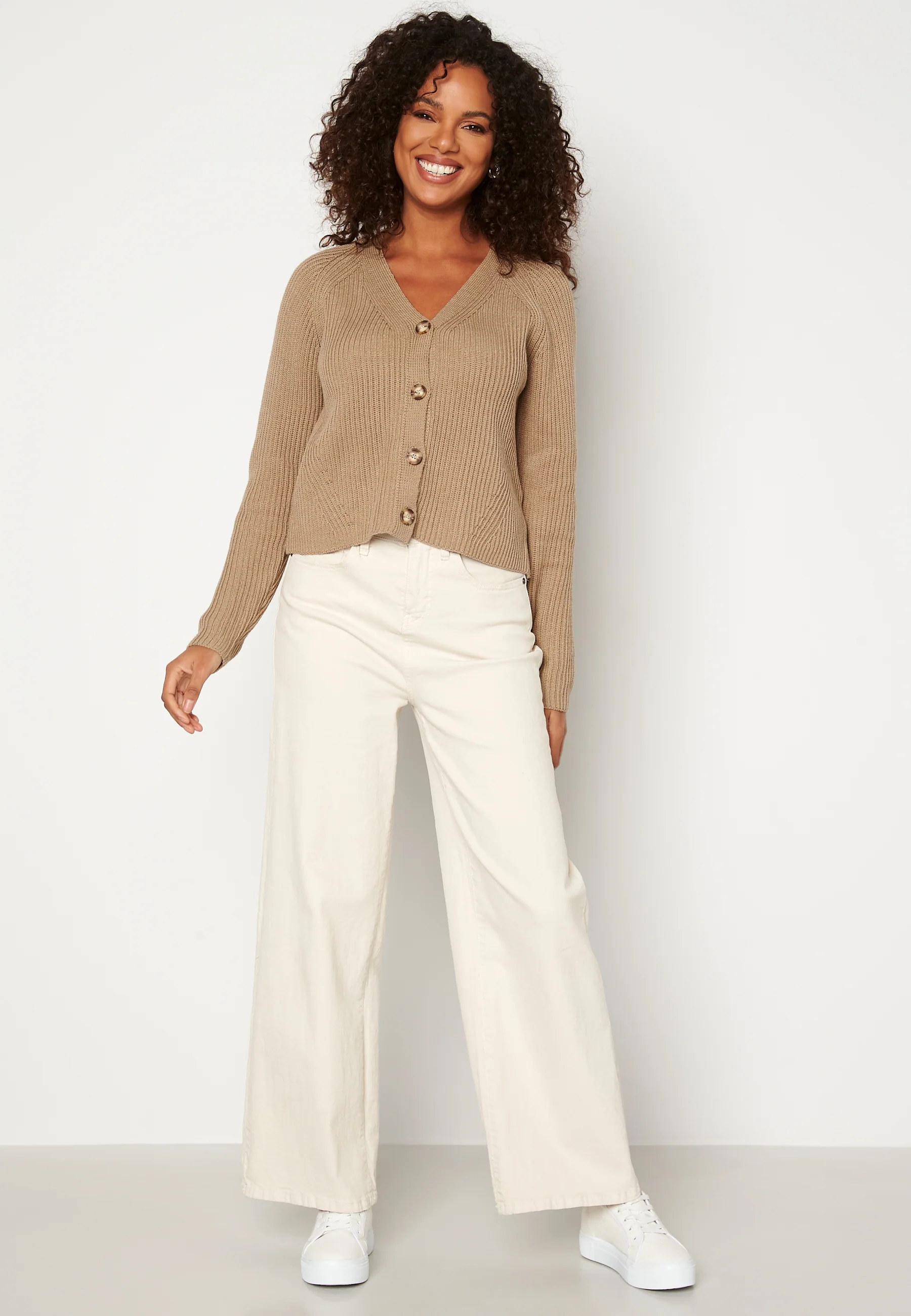 Osilla LS Knit Cardigan - Image 2