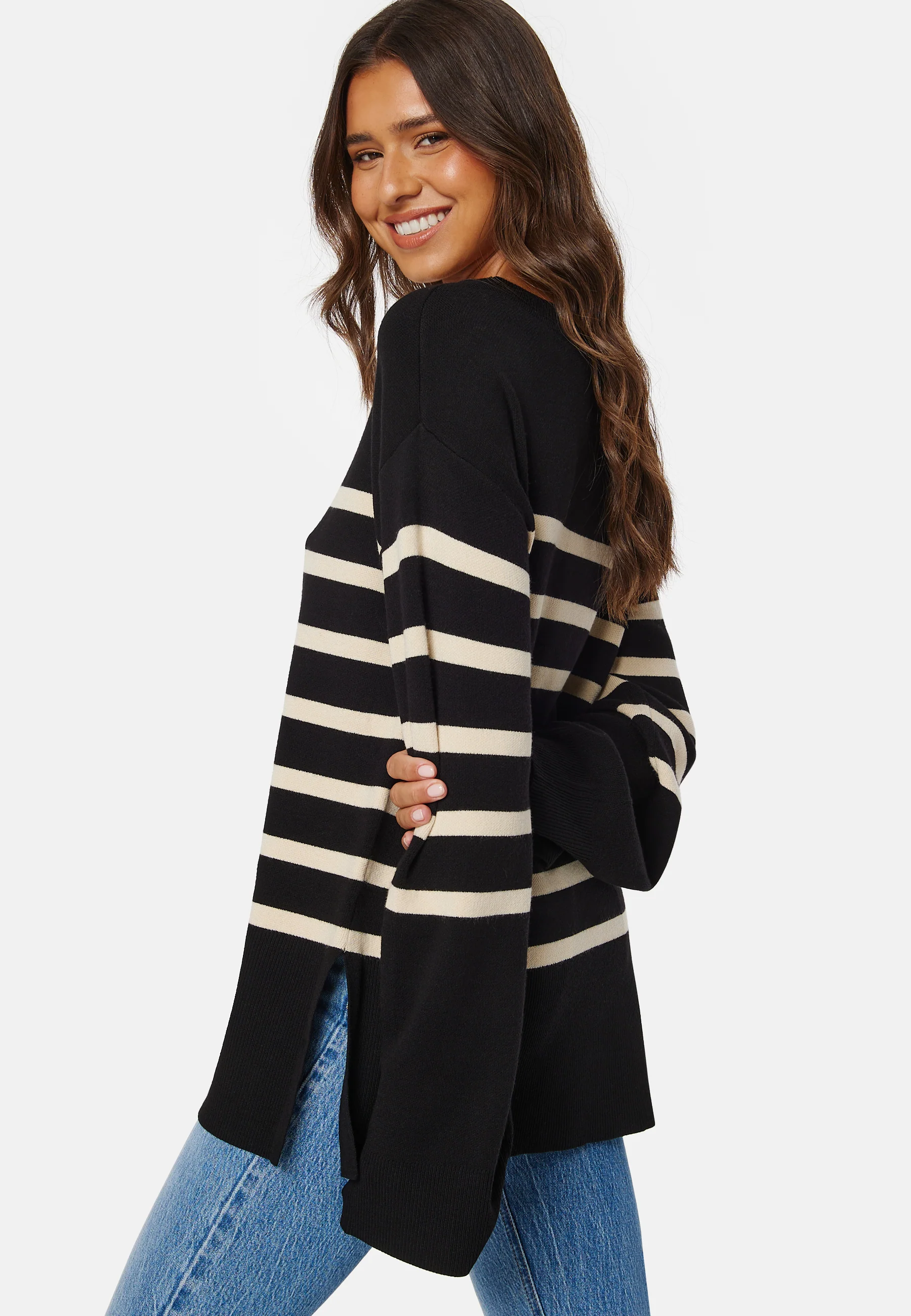 Oversized Striped Knitted Sweater - Image 4