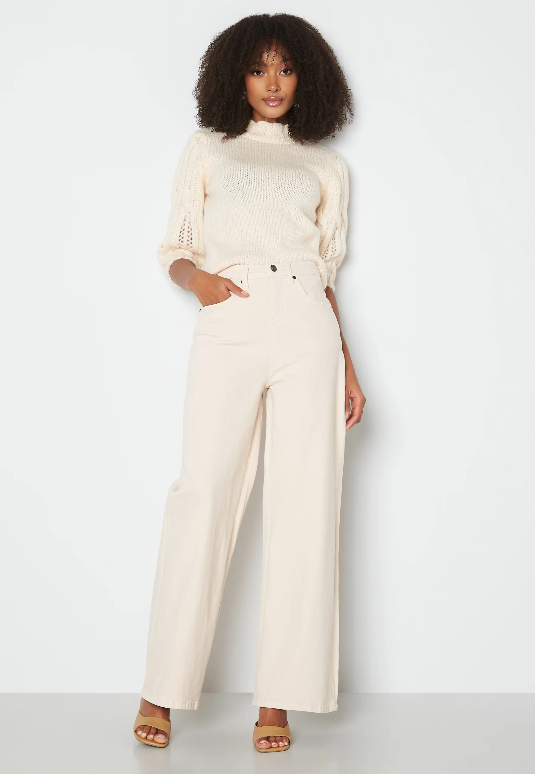 Owi Jeans - Image 2