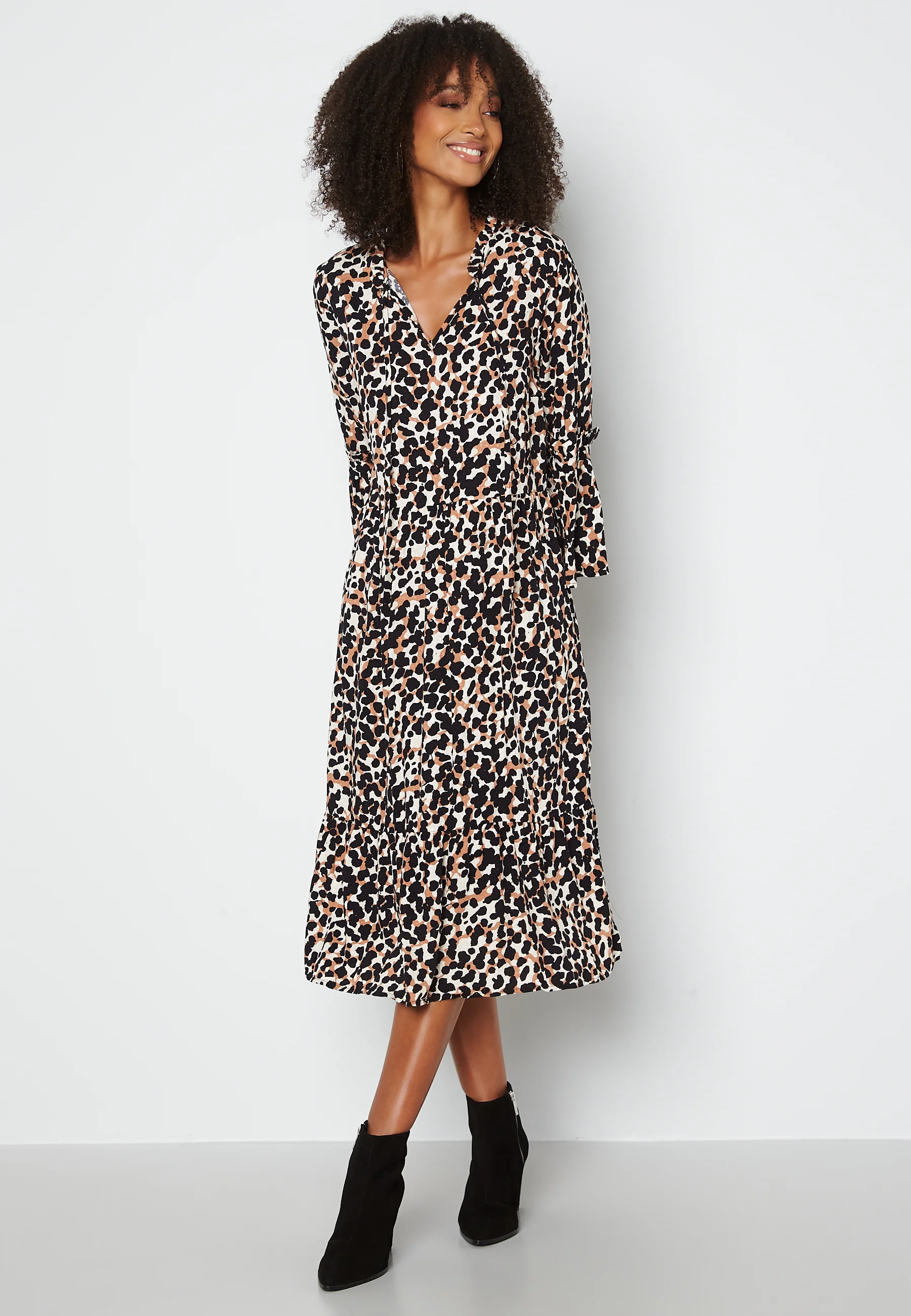 Pamala 3/4 Midi Dress - Image 2