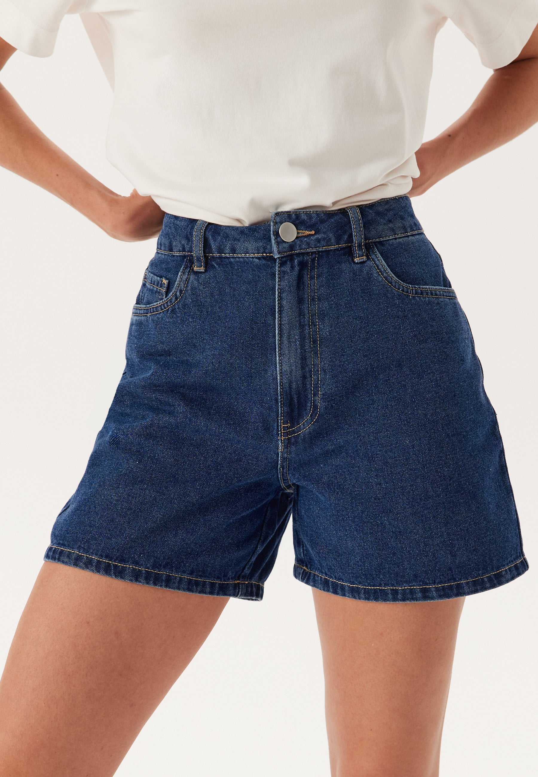 Pcabbi Mw Shorts - Image 4