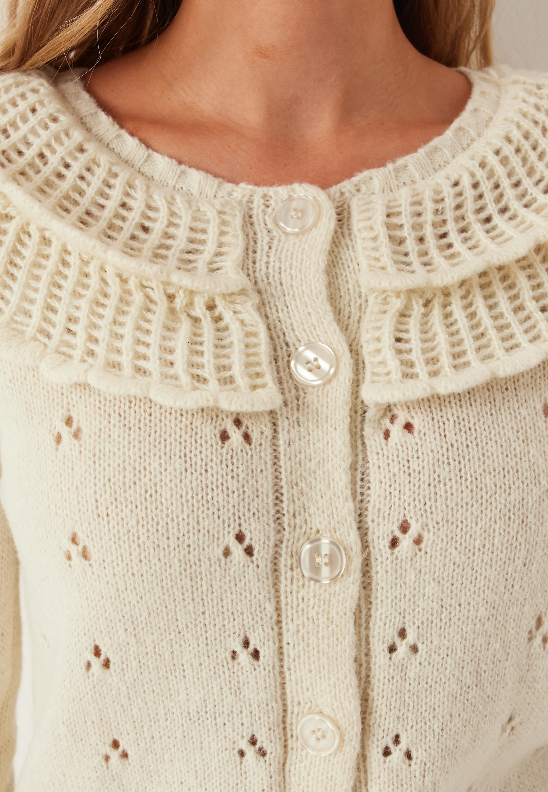 Pcdavis Ls O-neck Frill Cardigan - Image 3