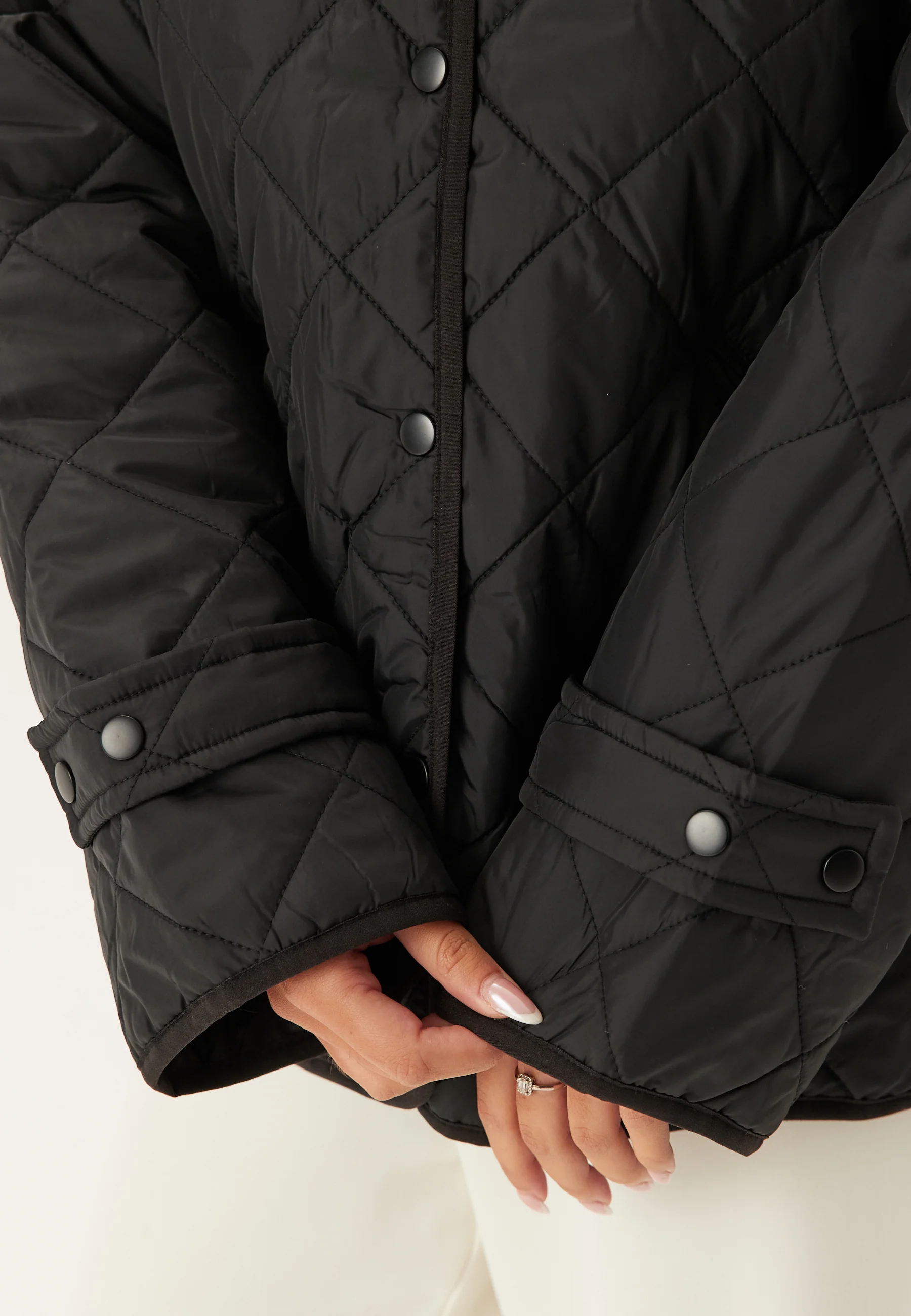 Pcemily Short Quilted Jacket - Image 5