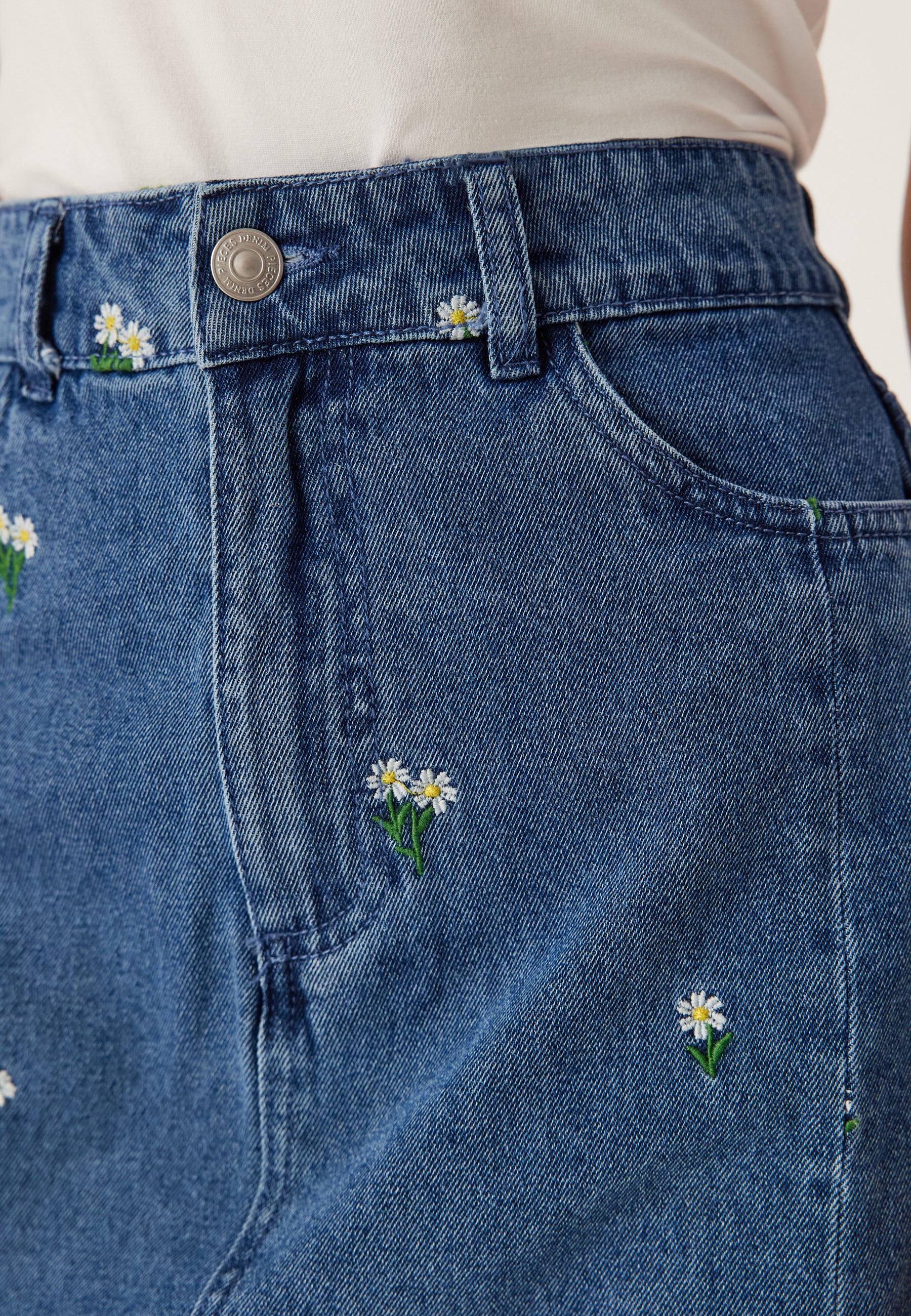 Pcfreia Hw Short Denim Skirt - Image 5