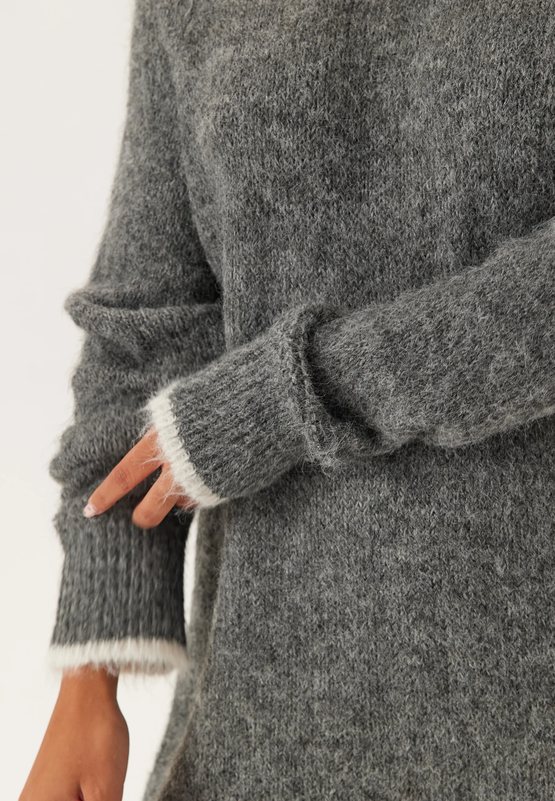 Pcivy Ls Contrast Knit Dress - Image 4