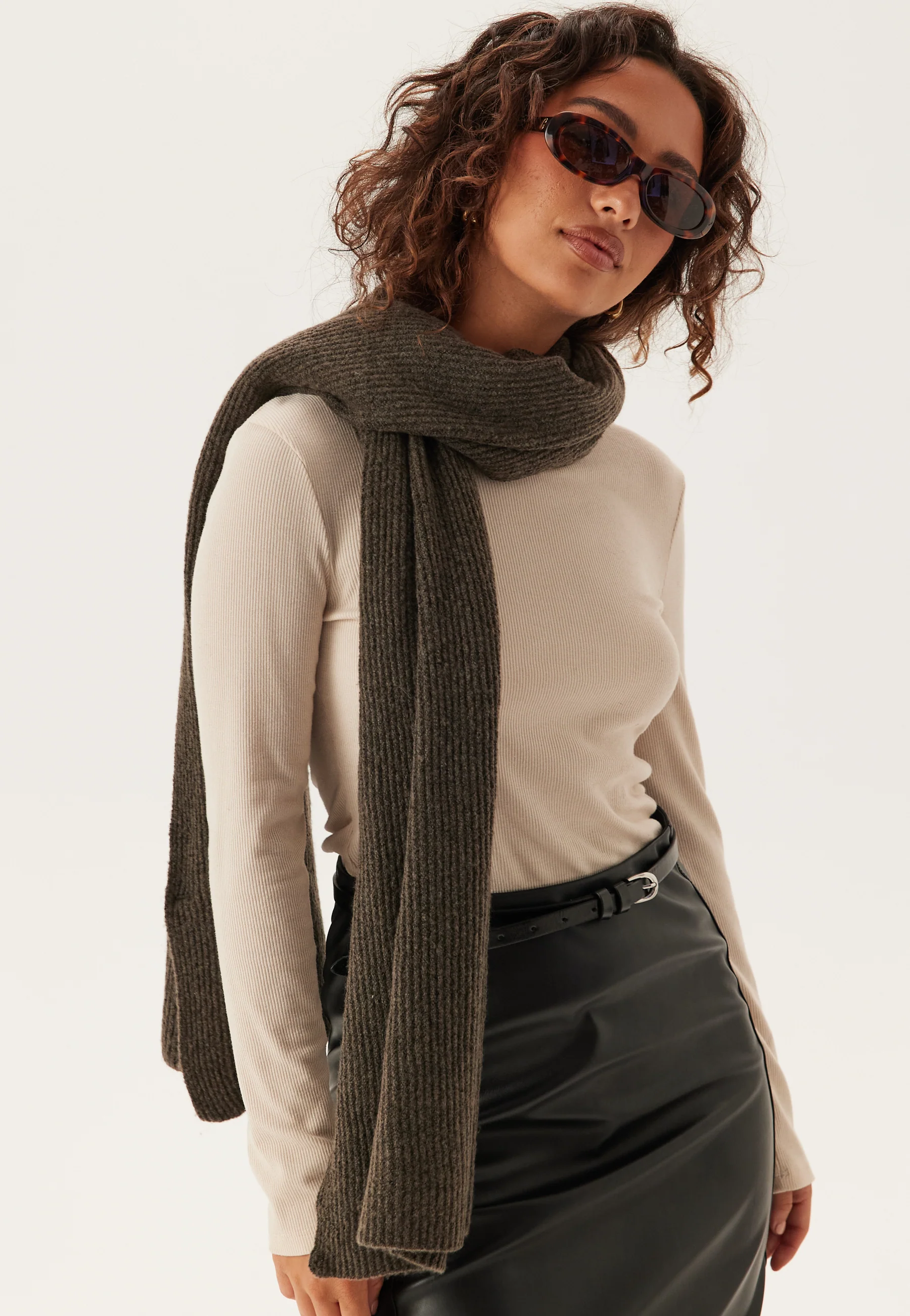 Pcmoella Scarf - Image 3