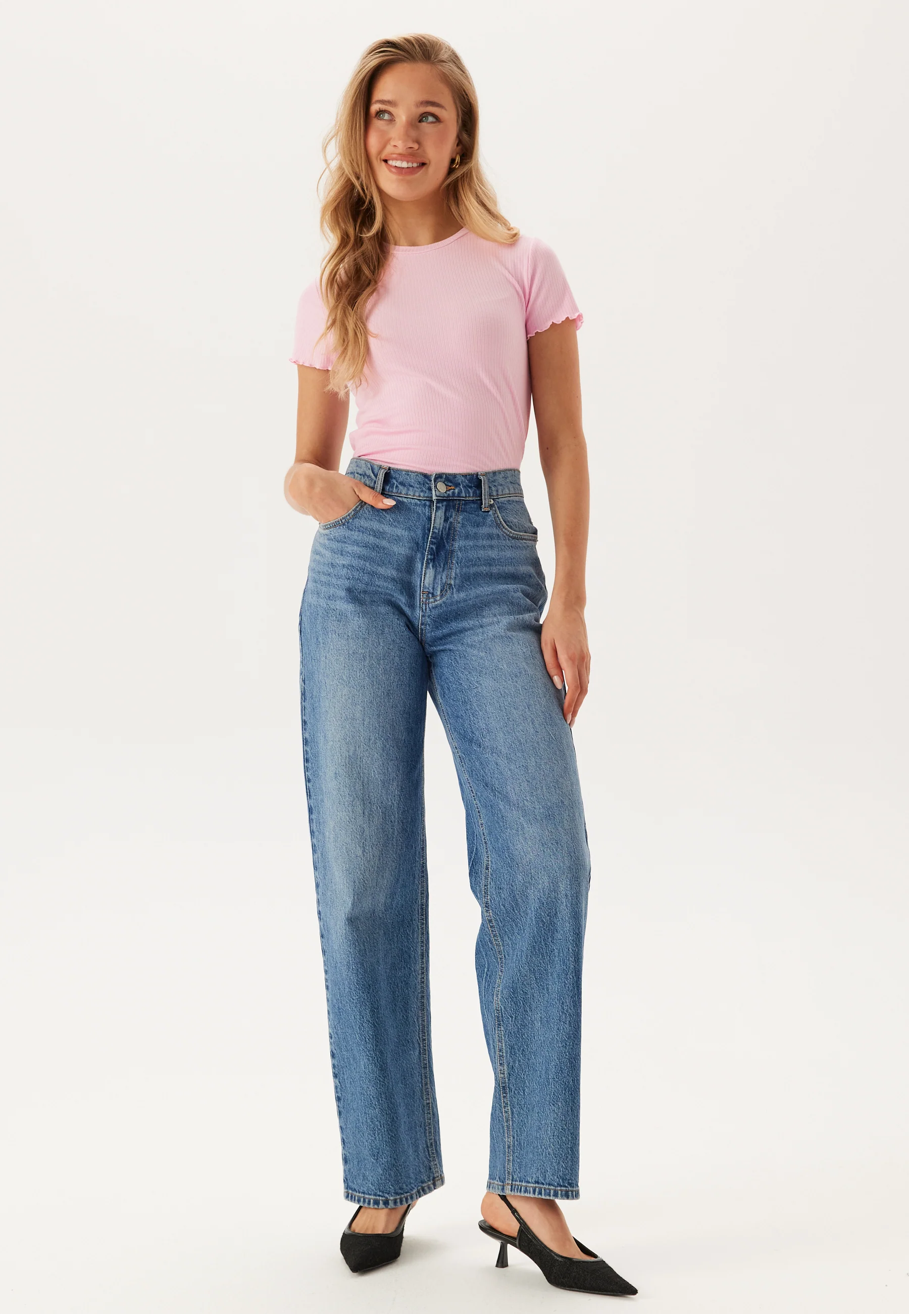Pcnicca SS O-Neck top - Image 3