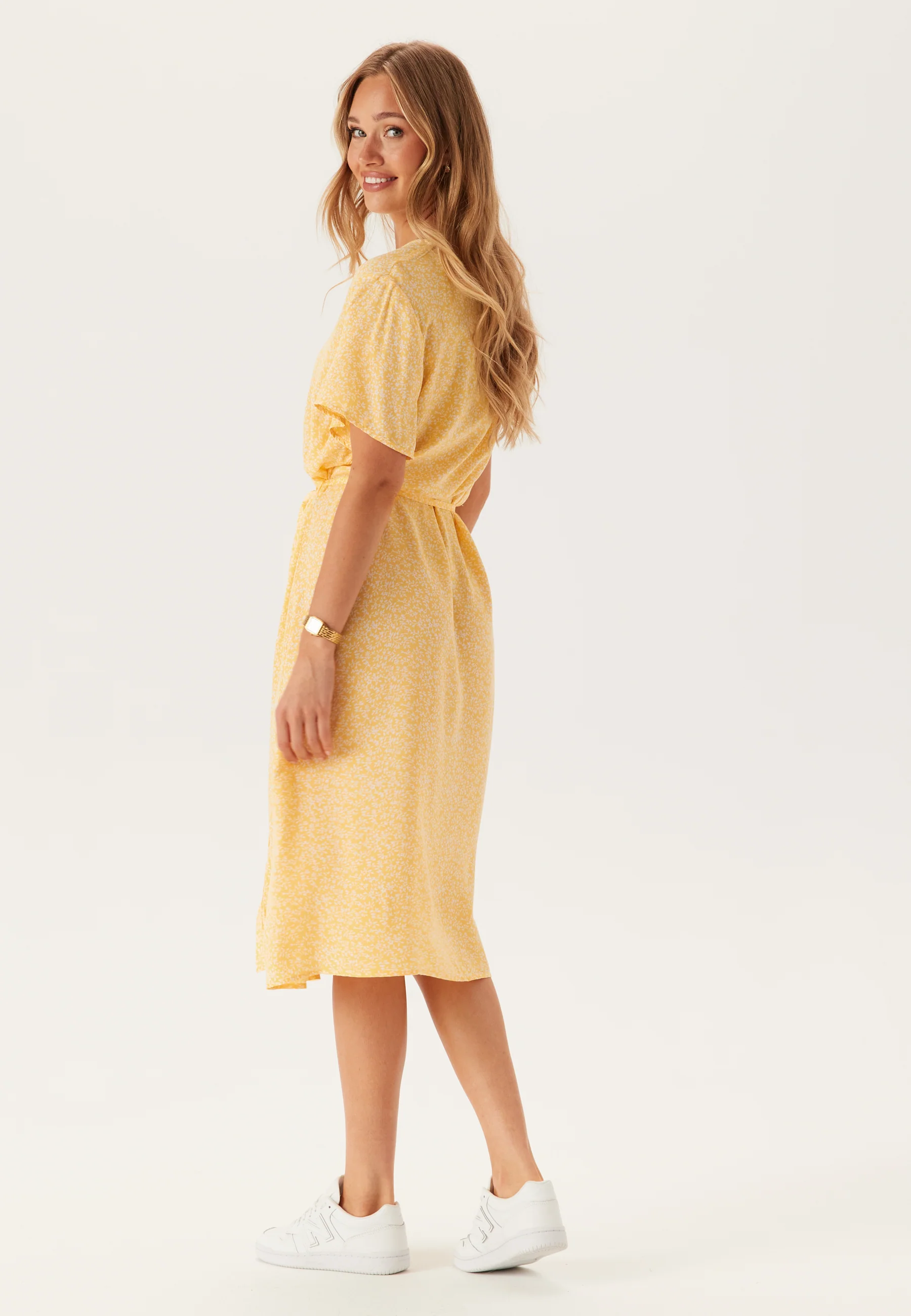 Pcnya Ss V-neck Midi Dress - Image 2