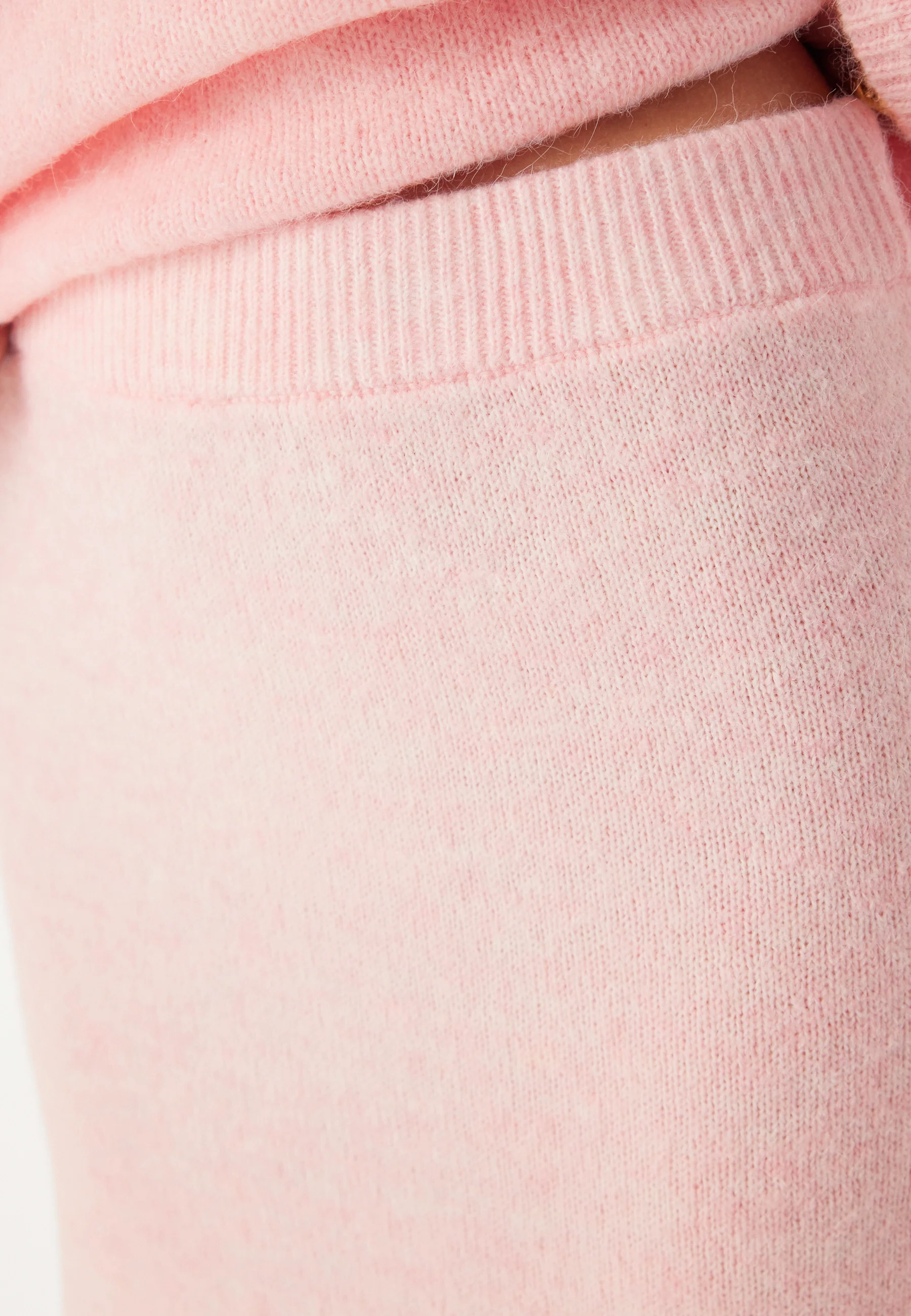 Pcpam Hw Ank Knit Skirt - Image 4