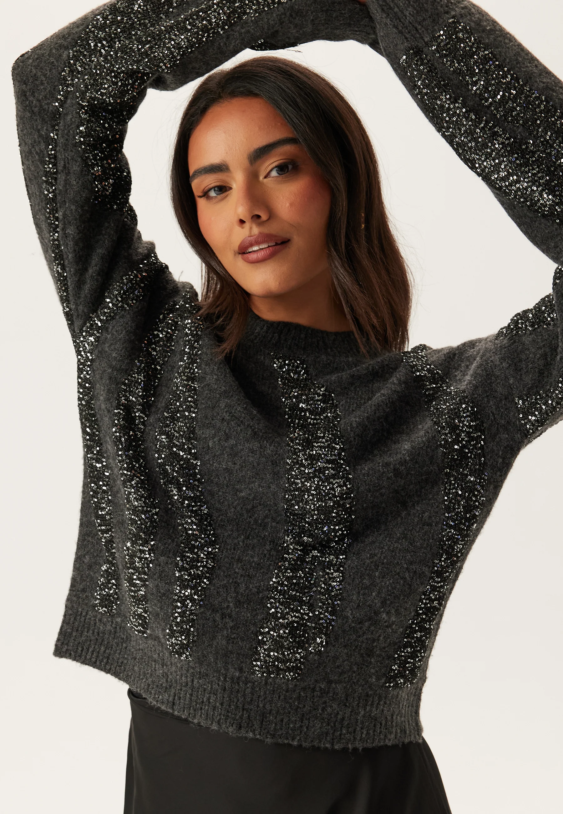 Pcrada Ls O-neck Sequin Knit - Image 4