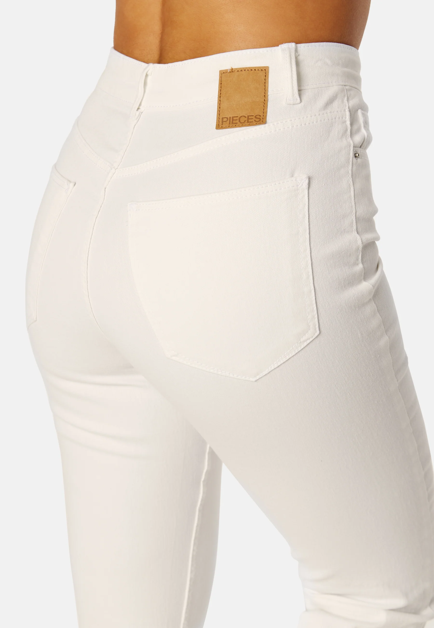 Peggy Flared HW Jeans - Image 6