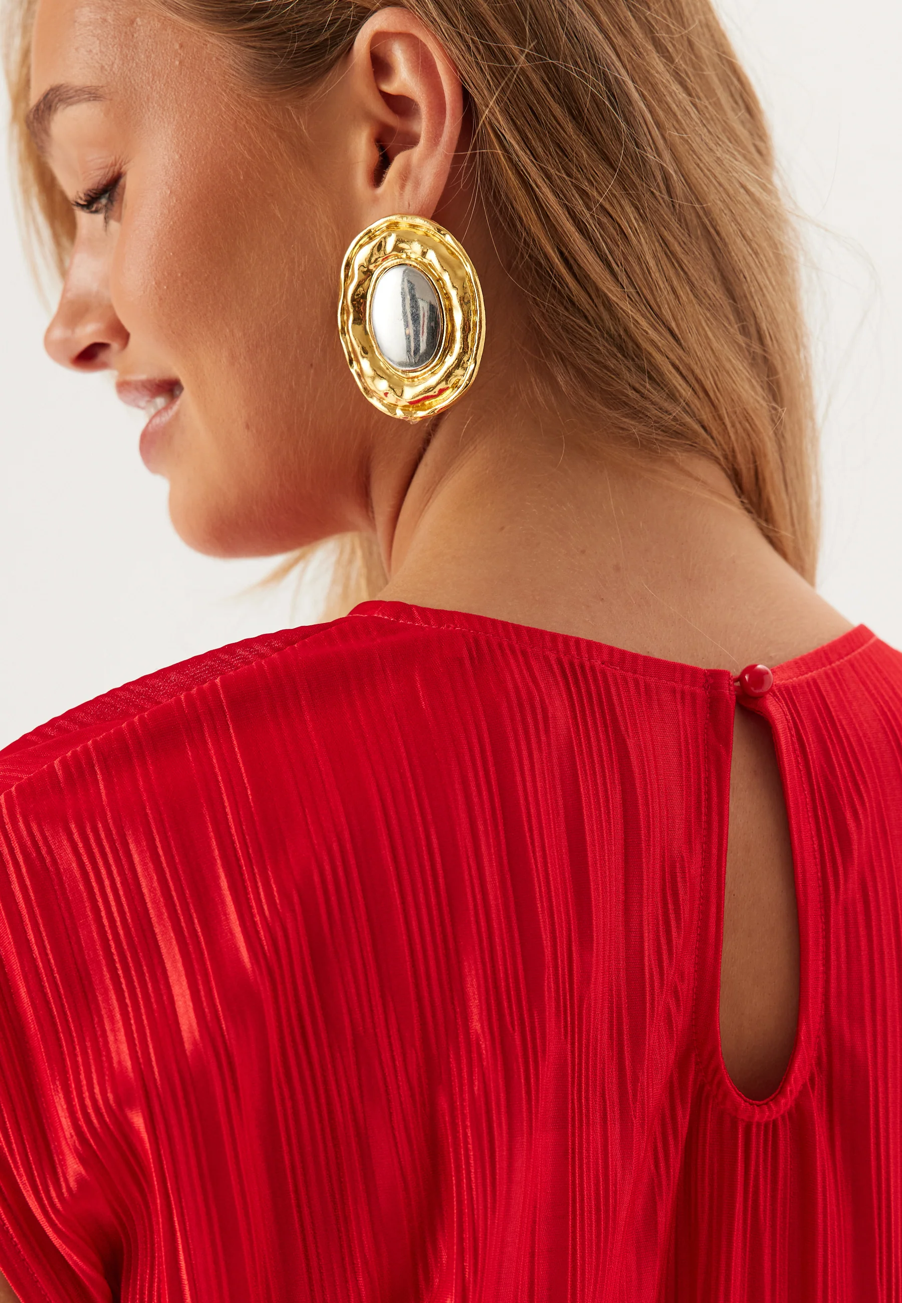Pleated Cap Sleeve Dress - Image 4