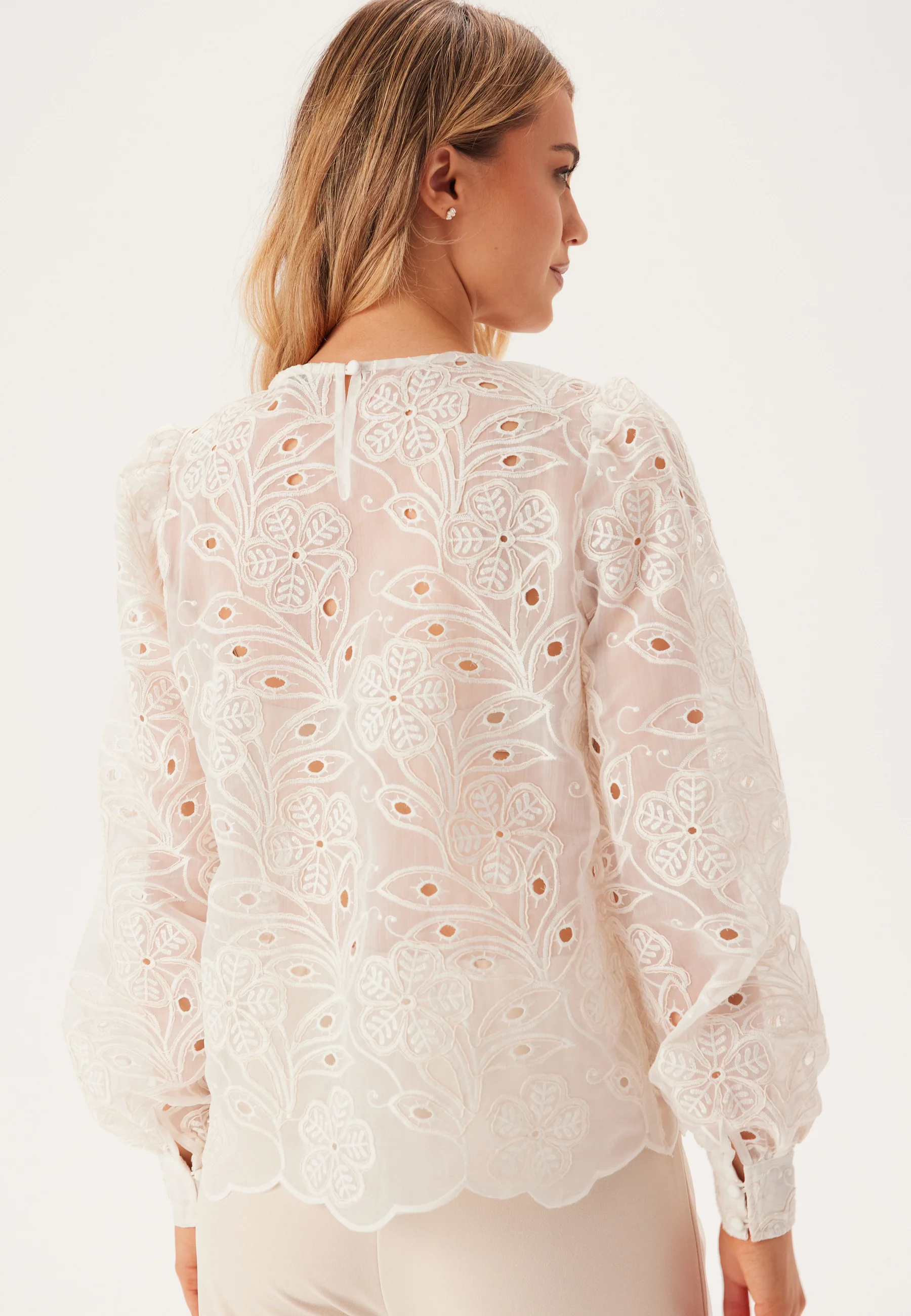Puff Sleeve Embroidered Blouse - Image 3