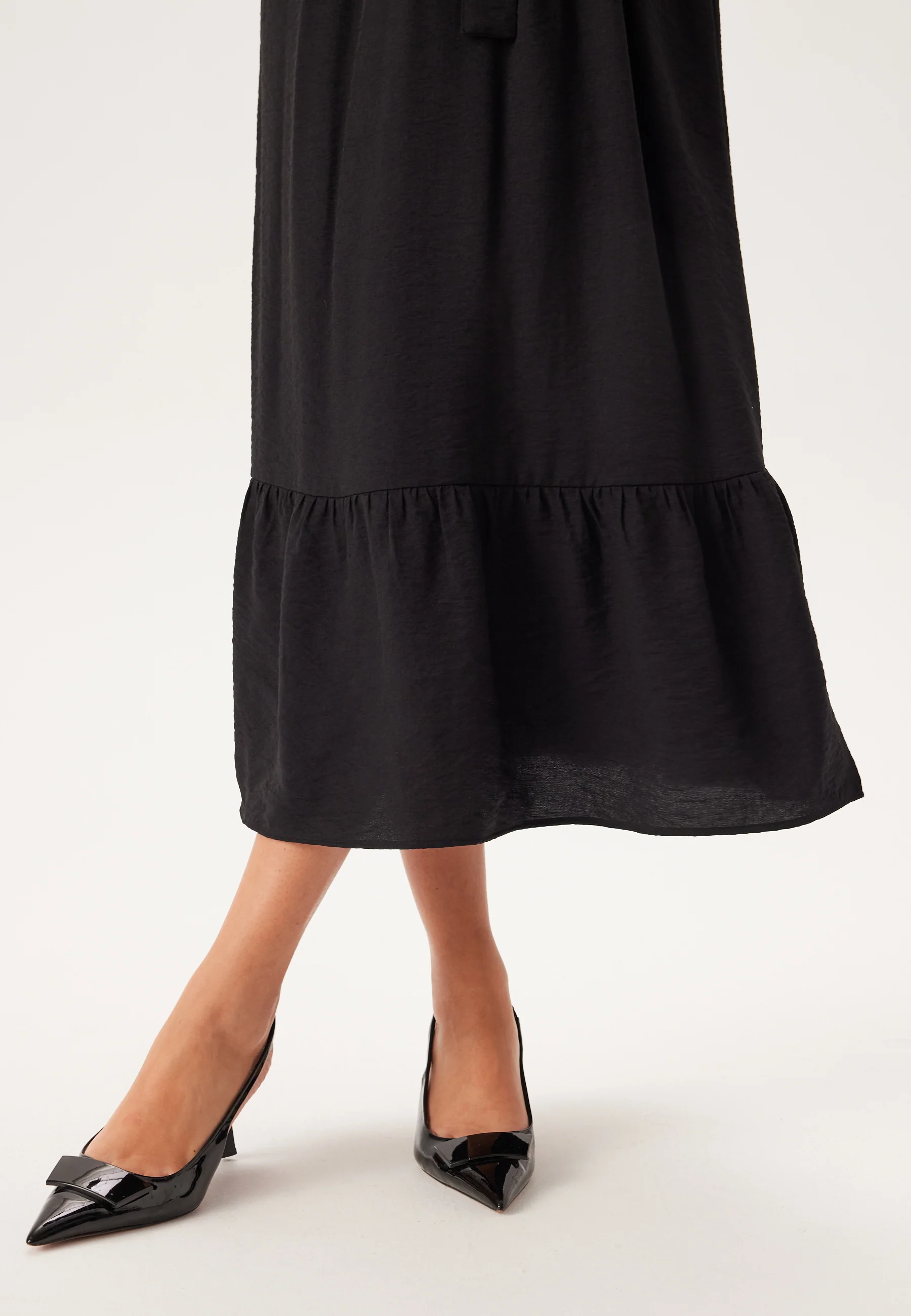 Puff Sleeve Structured Dress - Image 4
