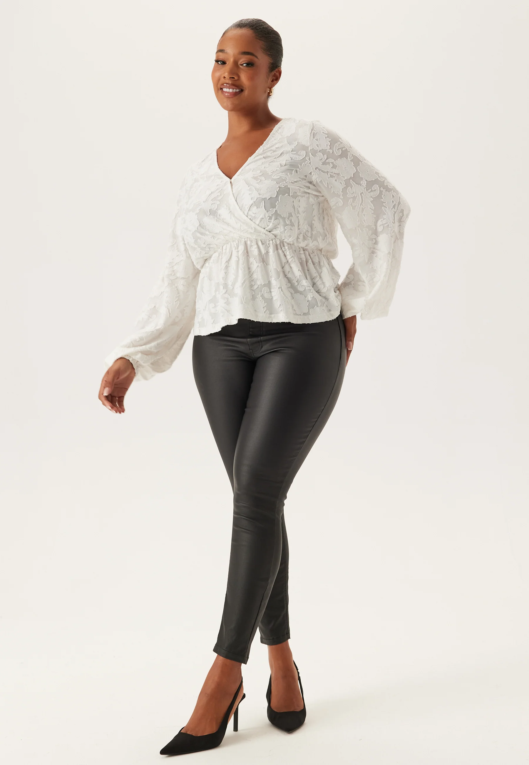 Push-up Coated Slim Trousers - Image 6