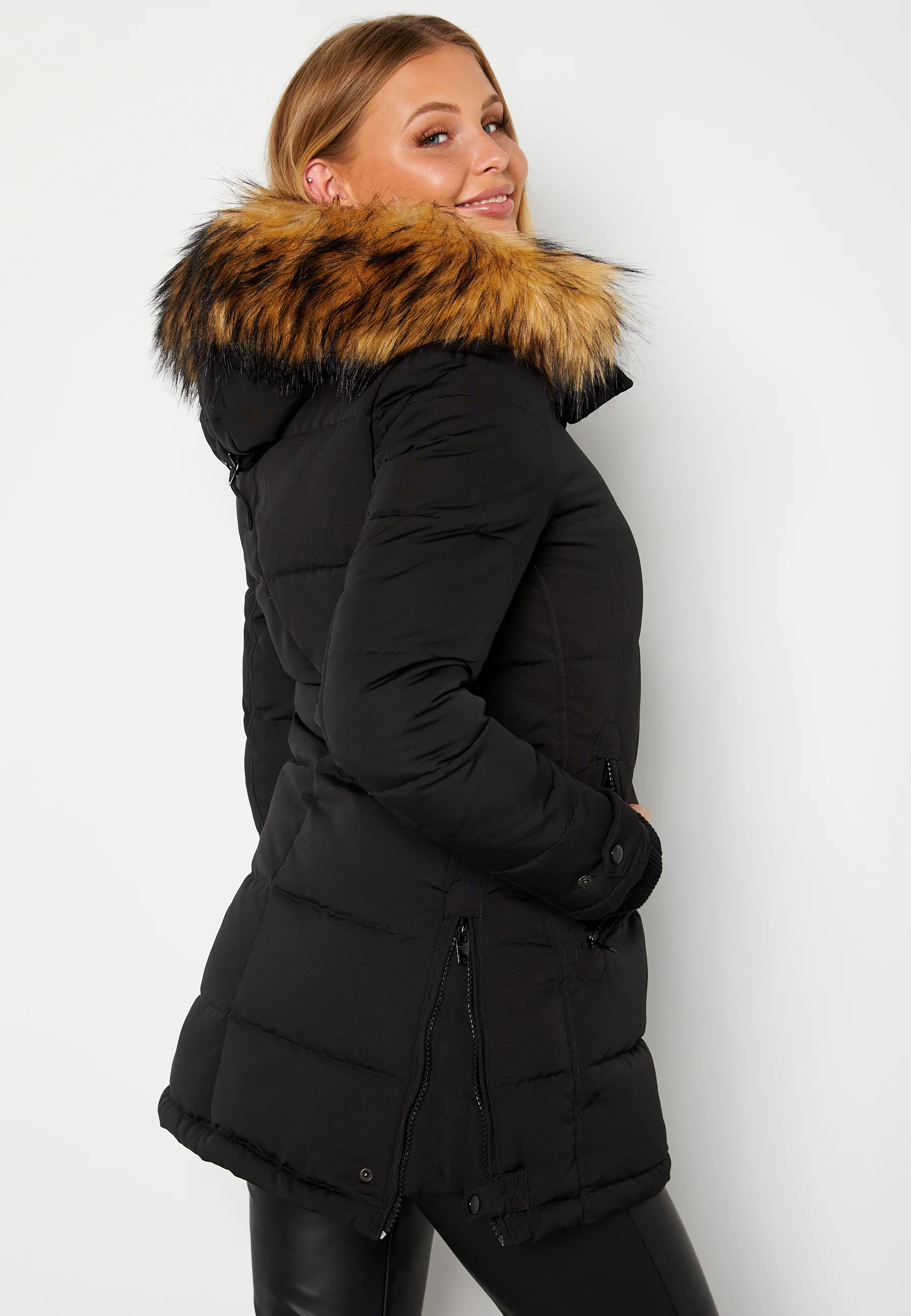 Raven Jacket - Image 5