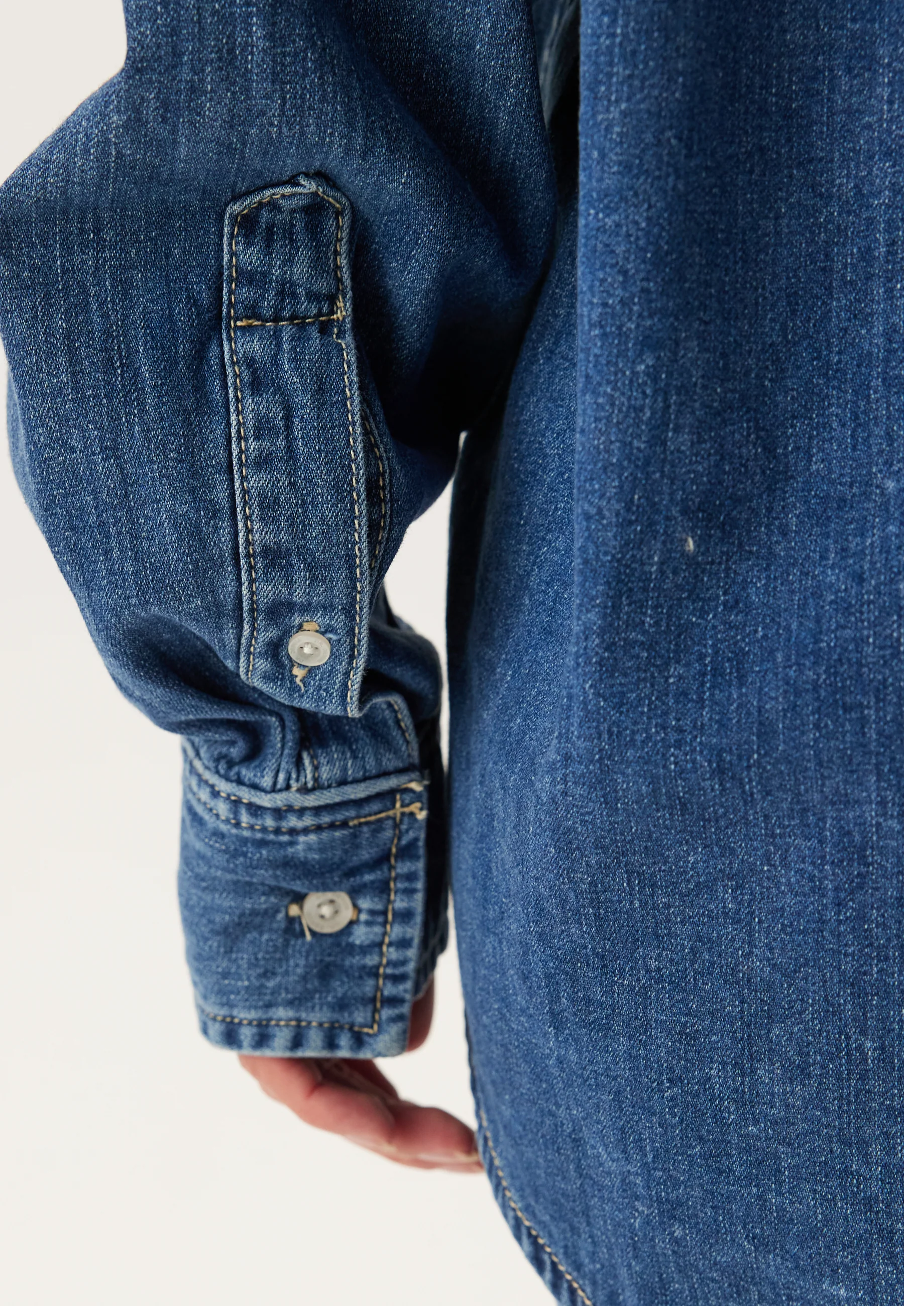 Ray Denim Shirt - Image 6