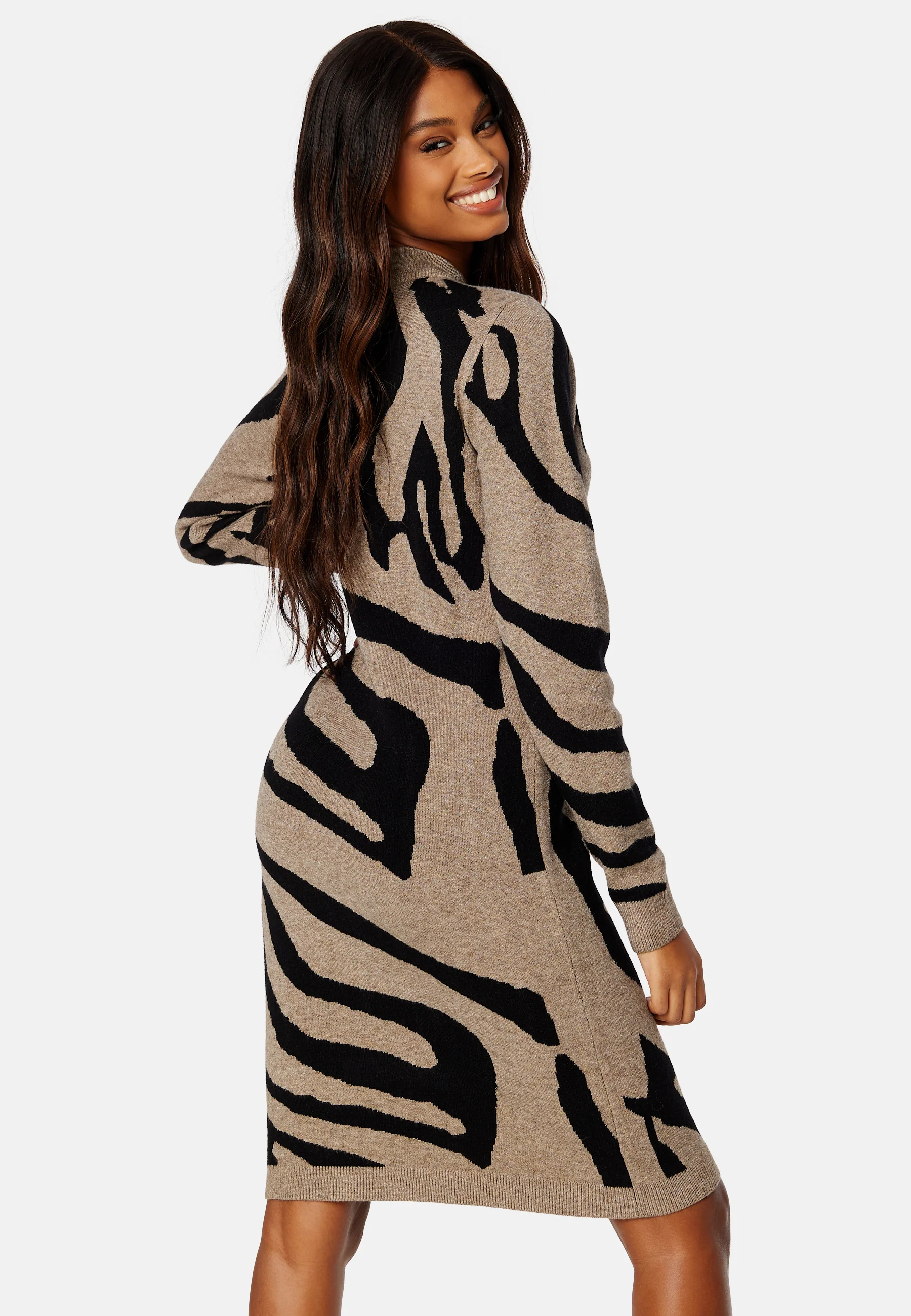 Ray L/S Knit Dress - Image 3