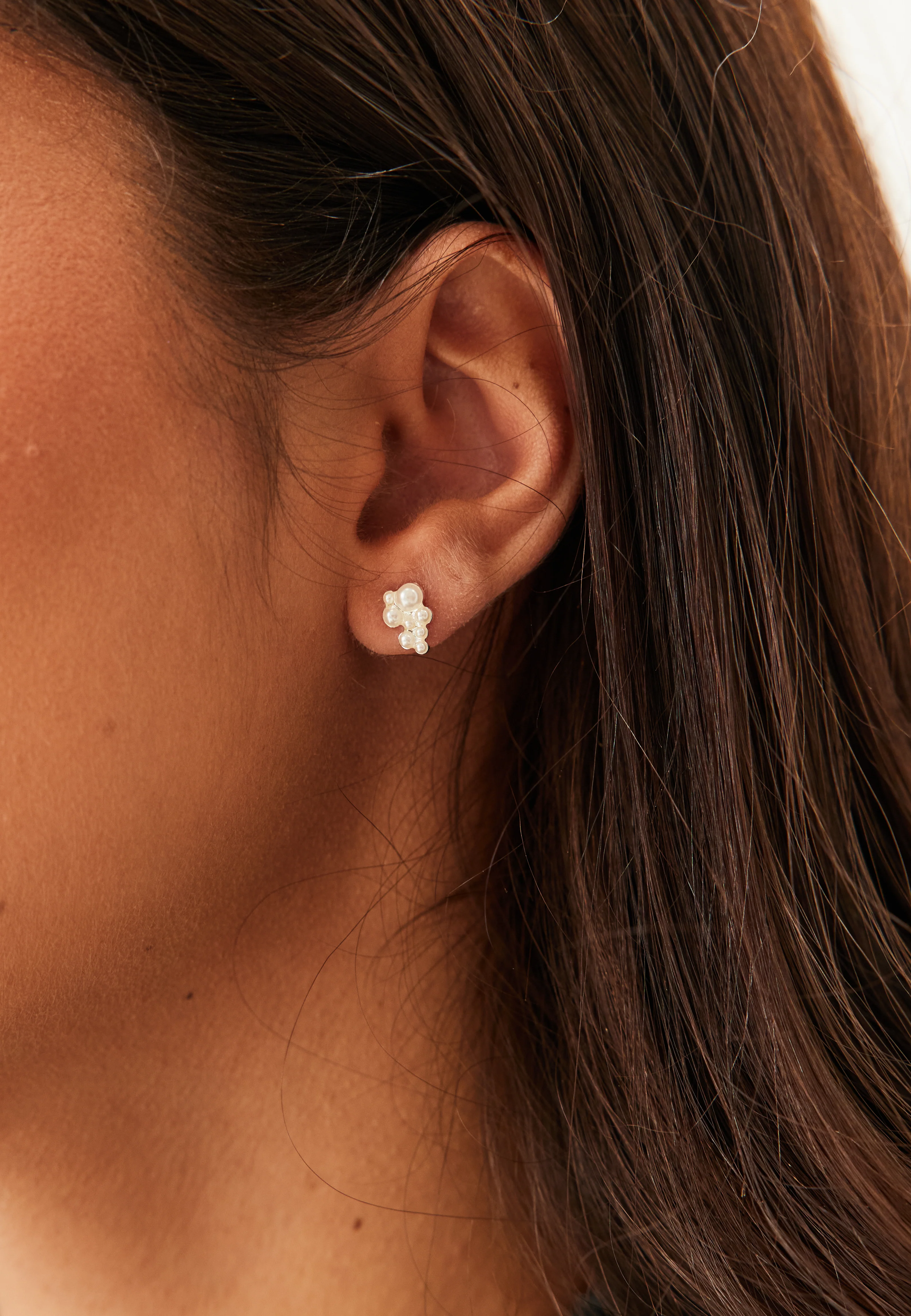 Relando Pearl Earrings Silver-