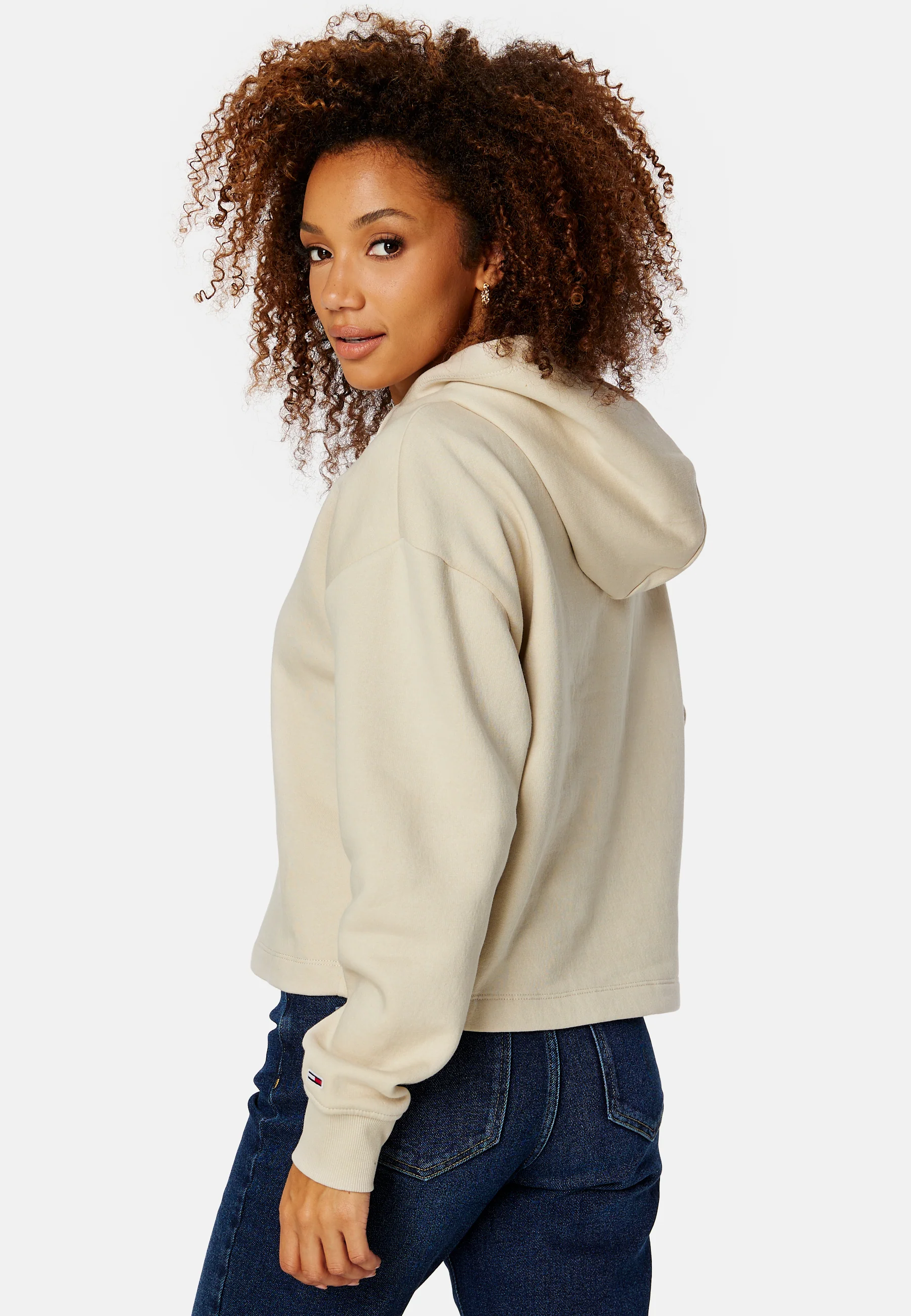 Relaxed Essential Logo 2 Hoodie - Image 3