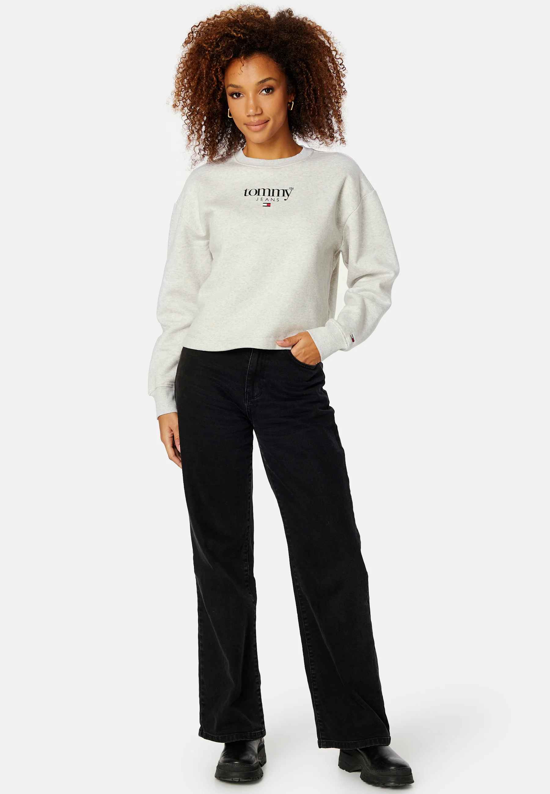 Relaxed Essential Logo Crew - Image 2