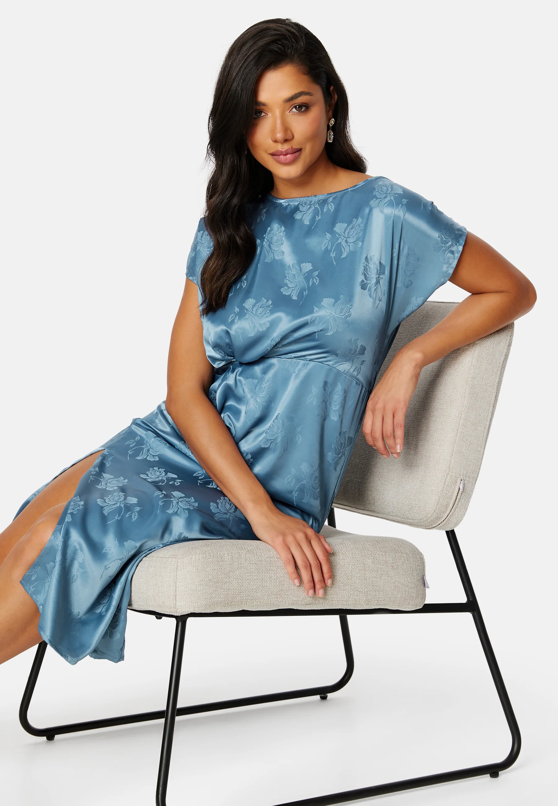 Renate Twist front Dress - Image 9