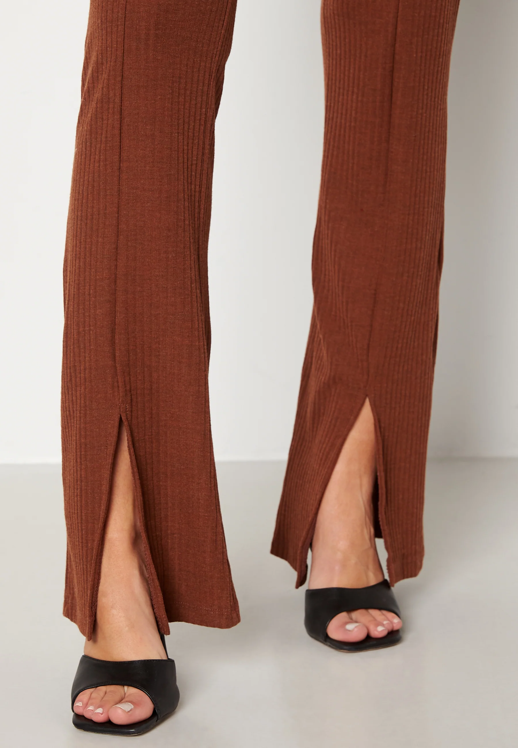 Ribbi HW Slit Pants - Image 5