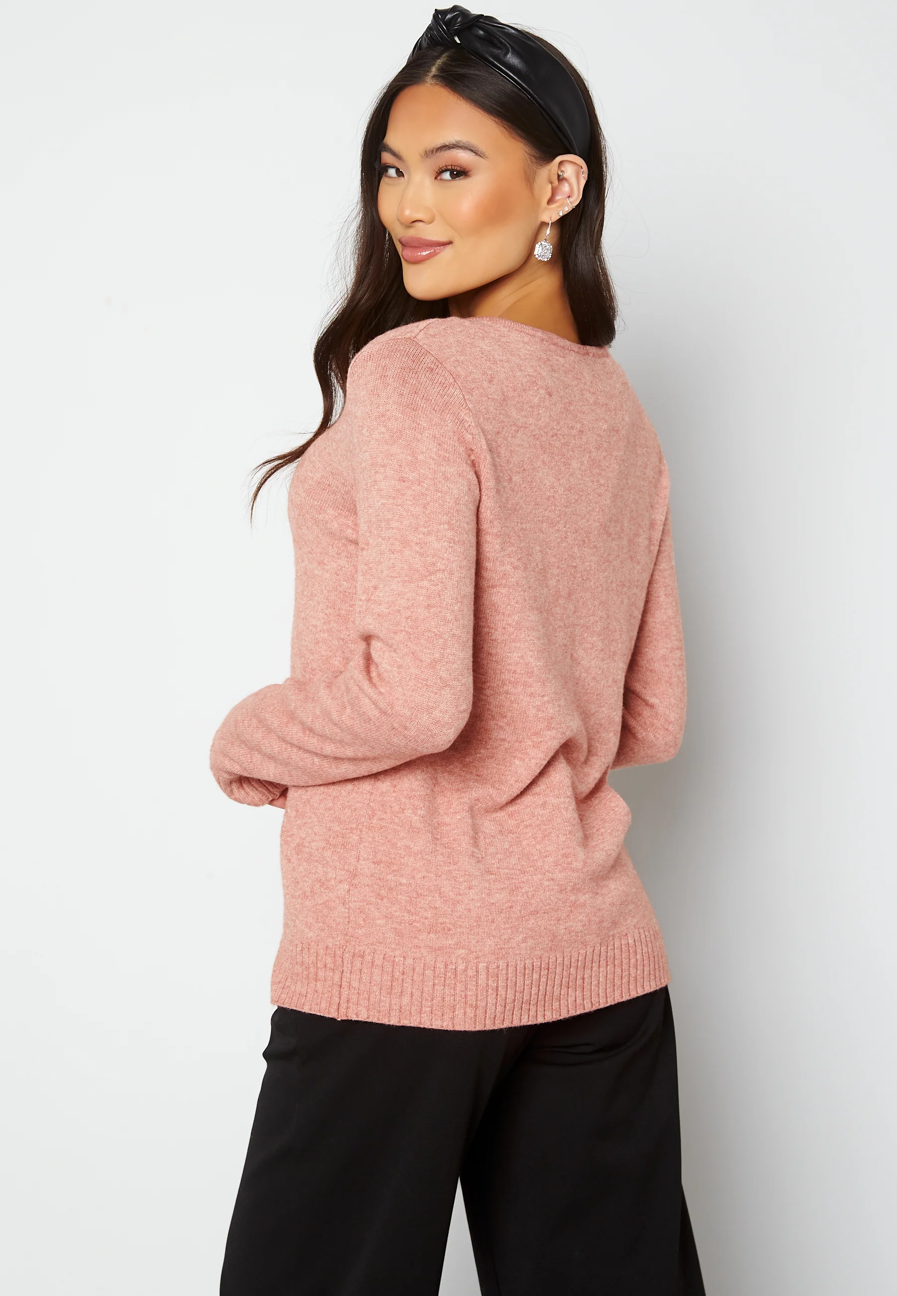 Ril L/S V-neck Knit Top - Image 3