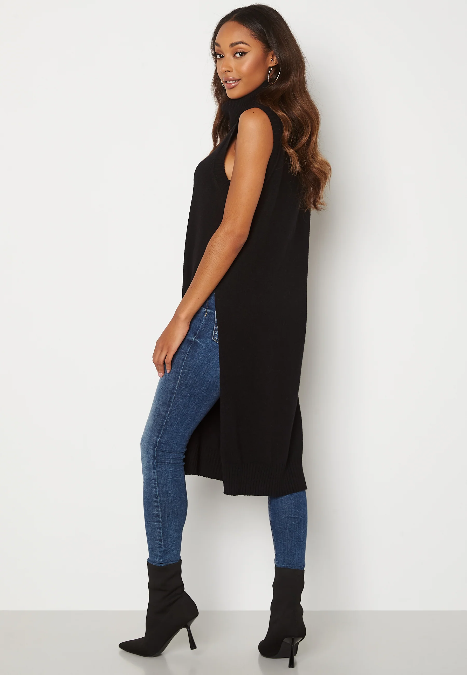 Ril Long S/L Knit Vest - Image 2