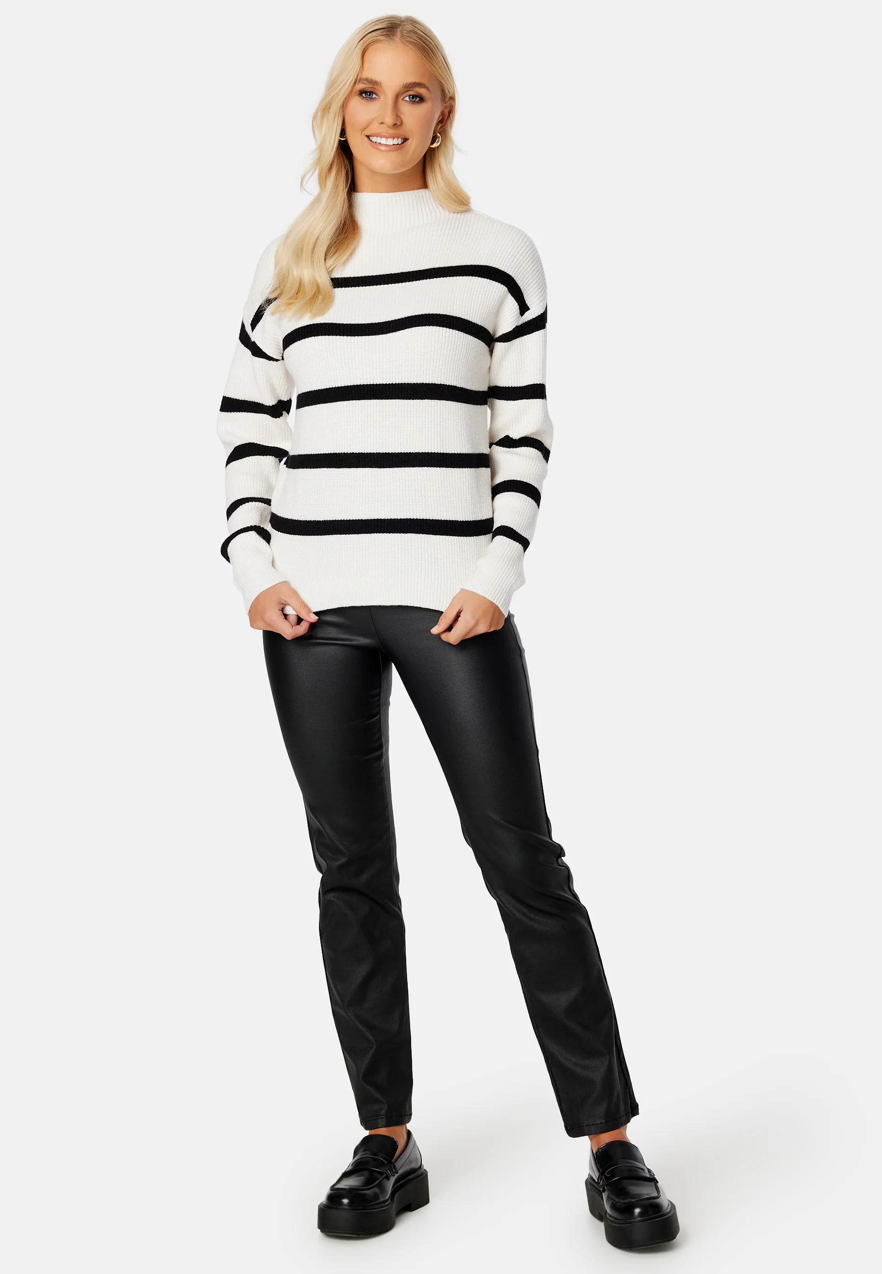 Ril Mockneck L/S Knit Rib Top - Image 2