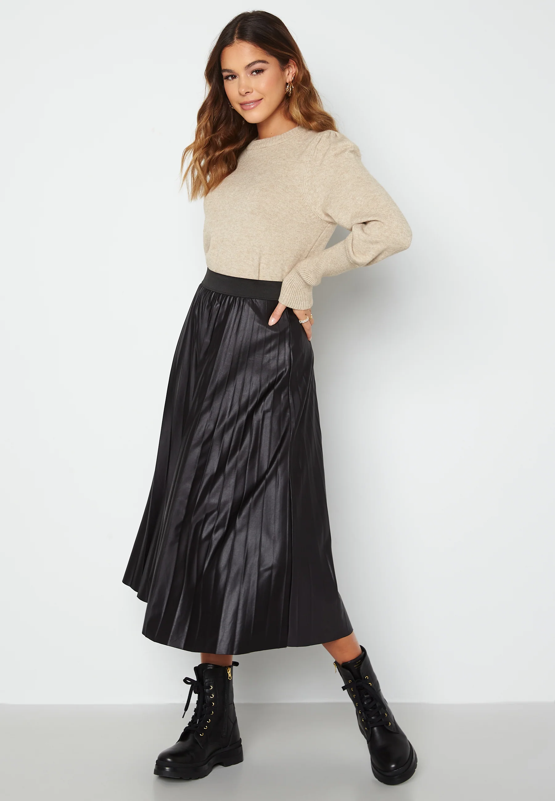 Ril O-Neck Knit Top - Image 2