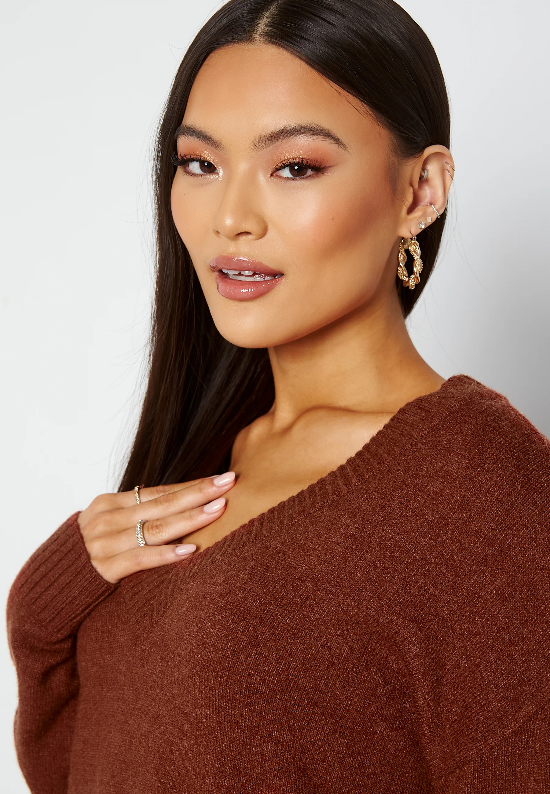 Ril Oversize V-Neck Knit Top - Image 4