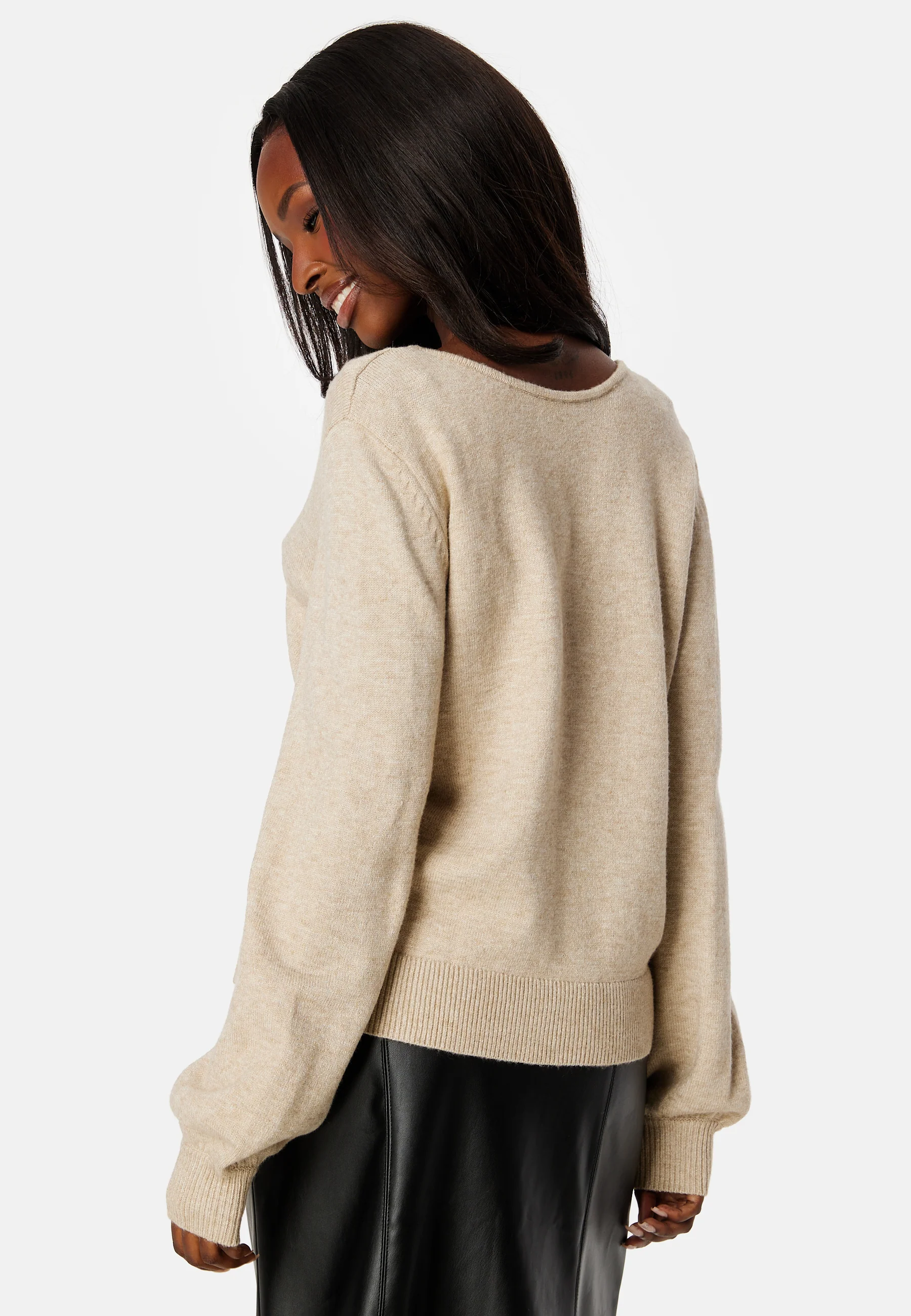 Ril Rev V-Neck L/S Top - Image 3