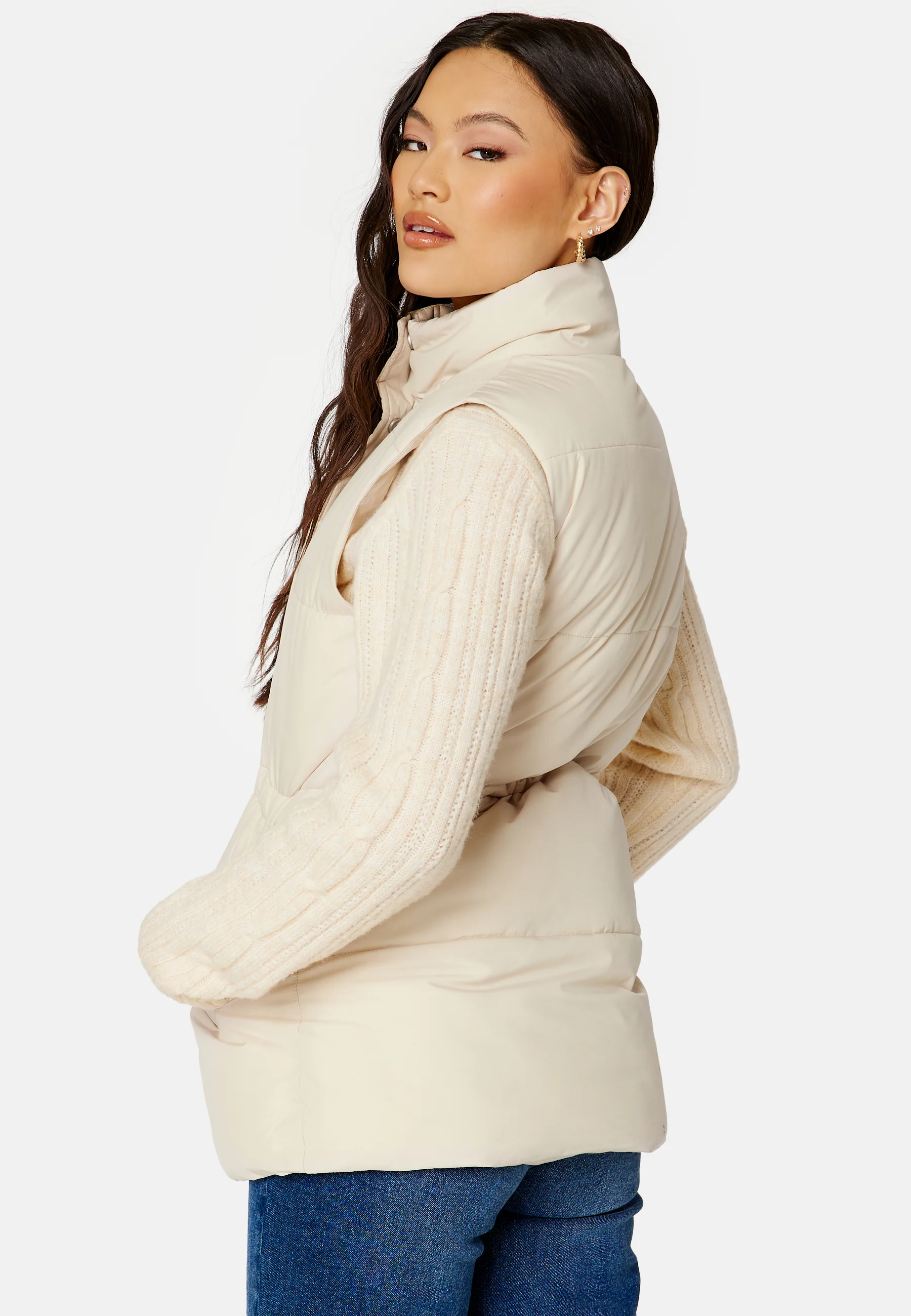 Rishi Drawstring Puffer Vest - Image 3