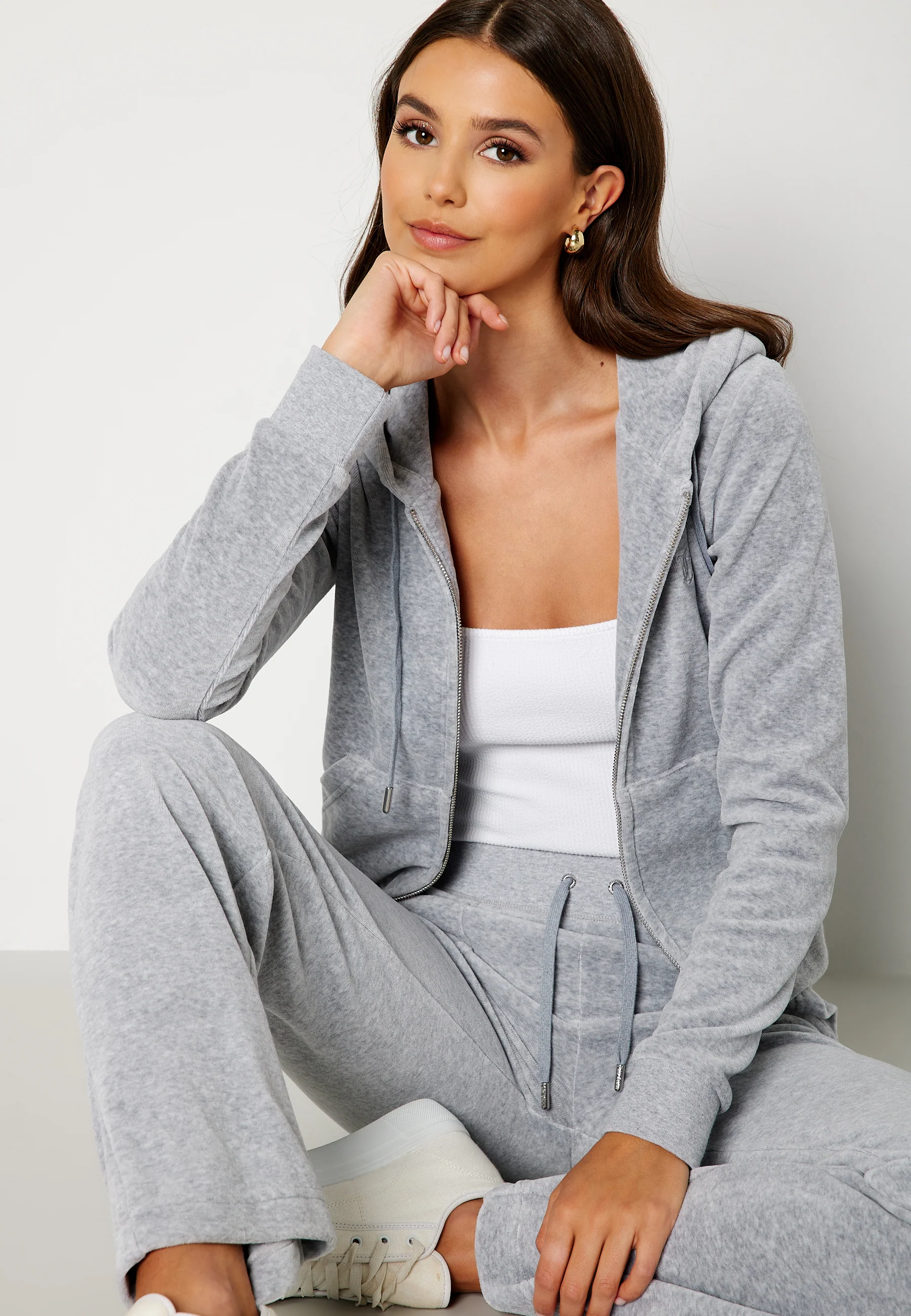Robertson Classic Velour Hoodie - Image 3