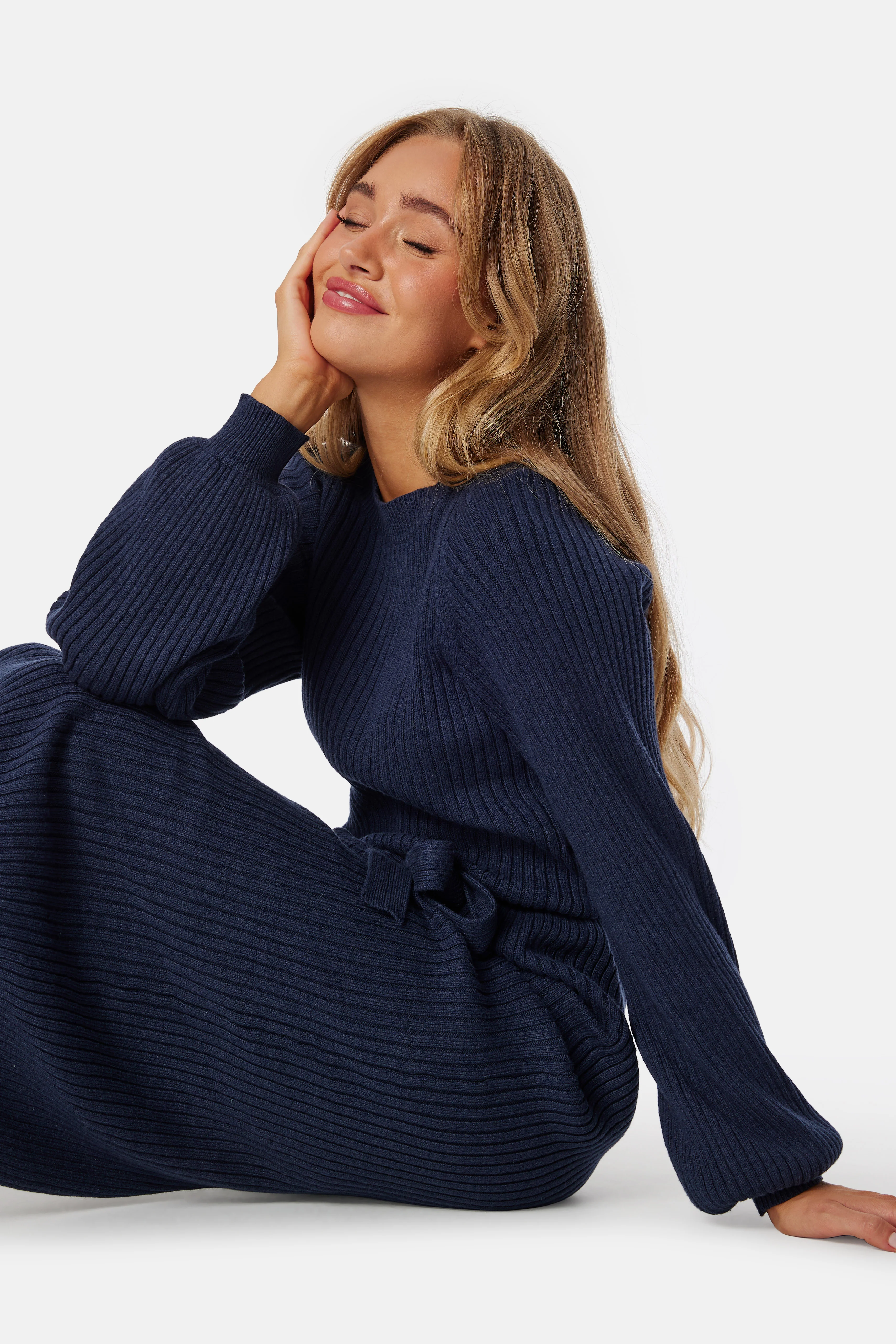 Round Neck Rib Knitted Midi Dress - Image 3