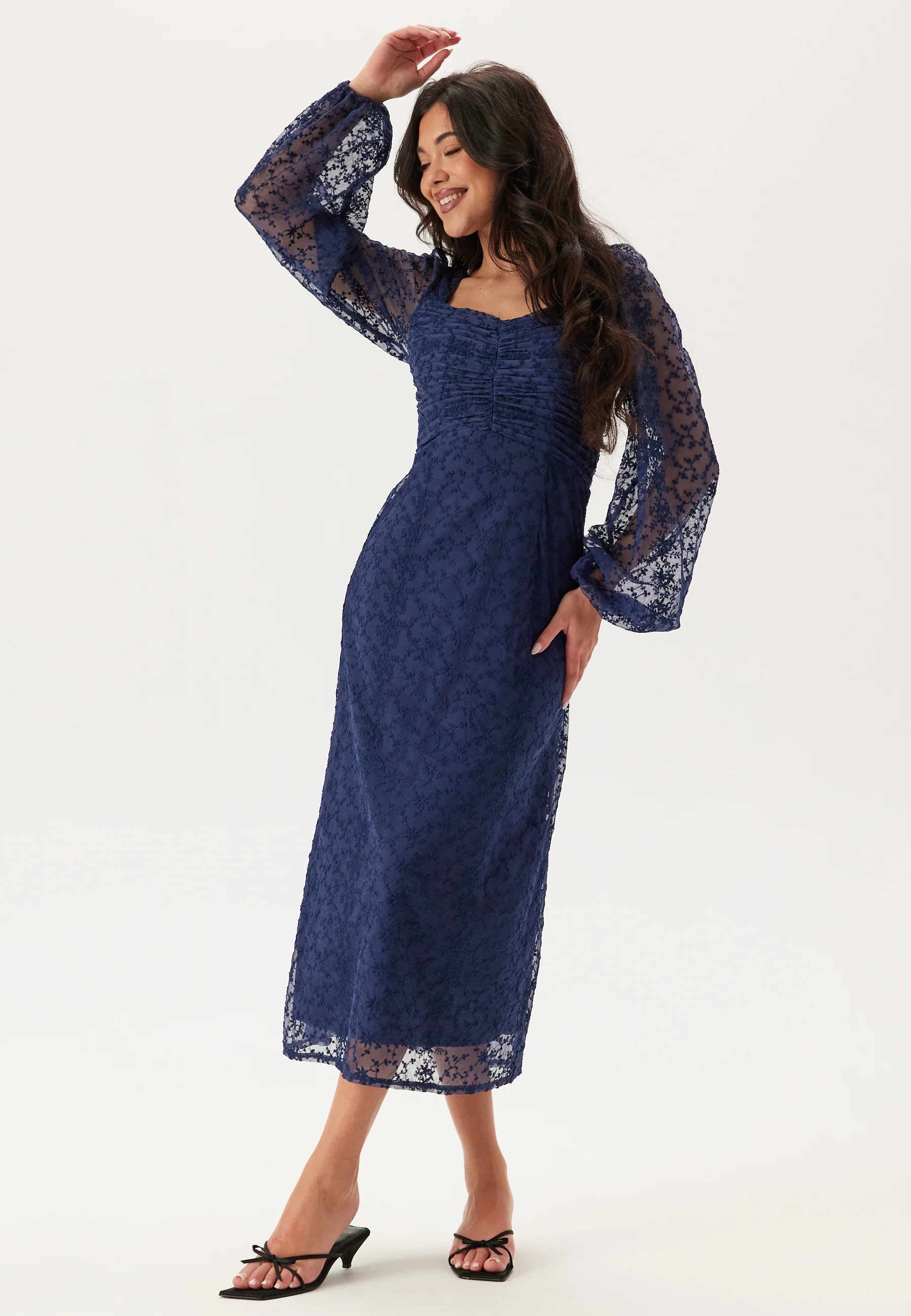 Ruched L/S Midi Dress