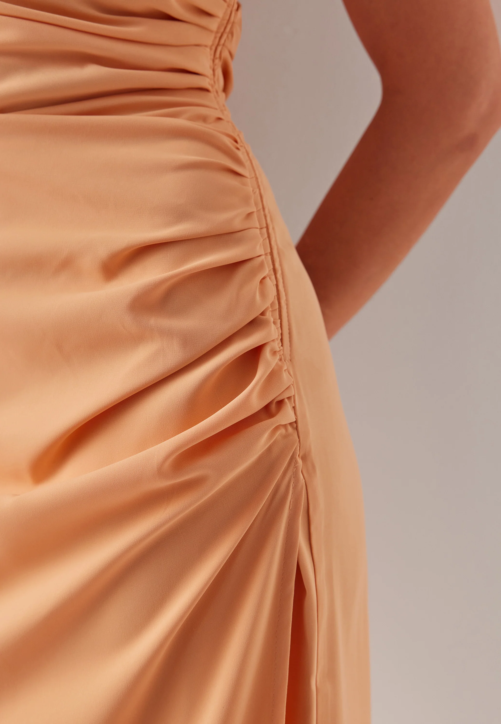 Ruched One Shoulder Midi Dress - Image 7