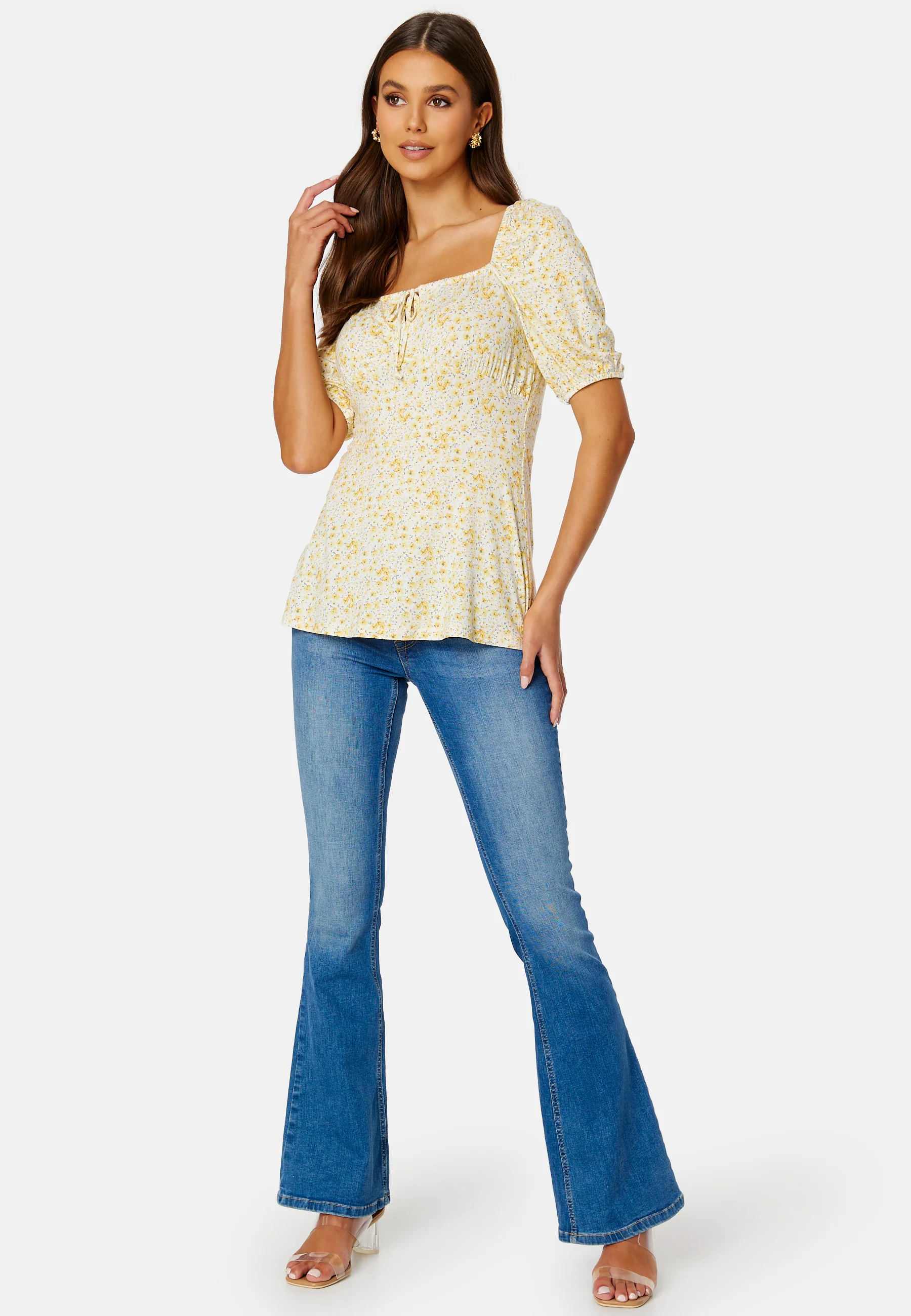 Ruched Short Sleeve Tie Top - Image 2
