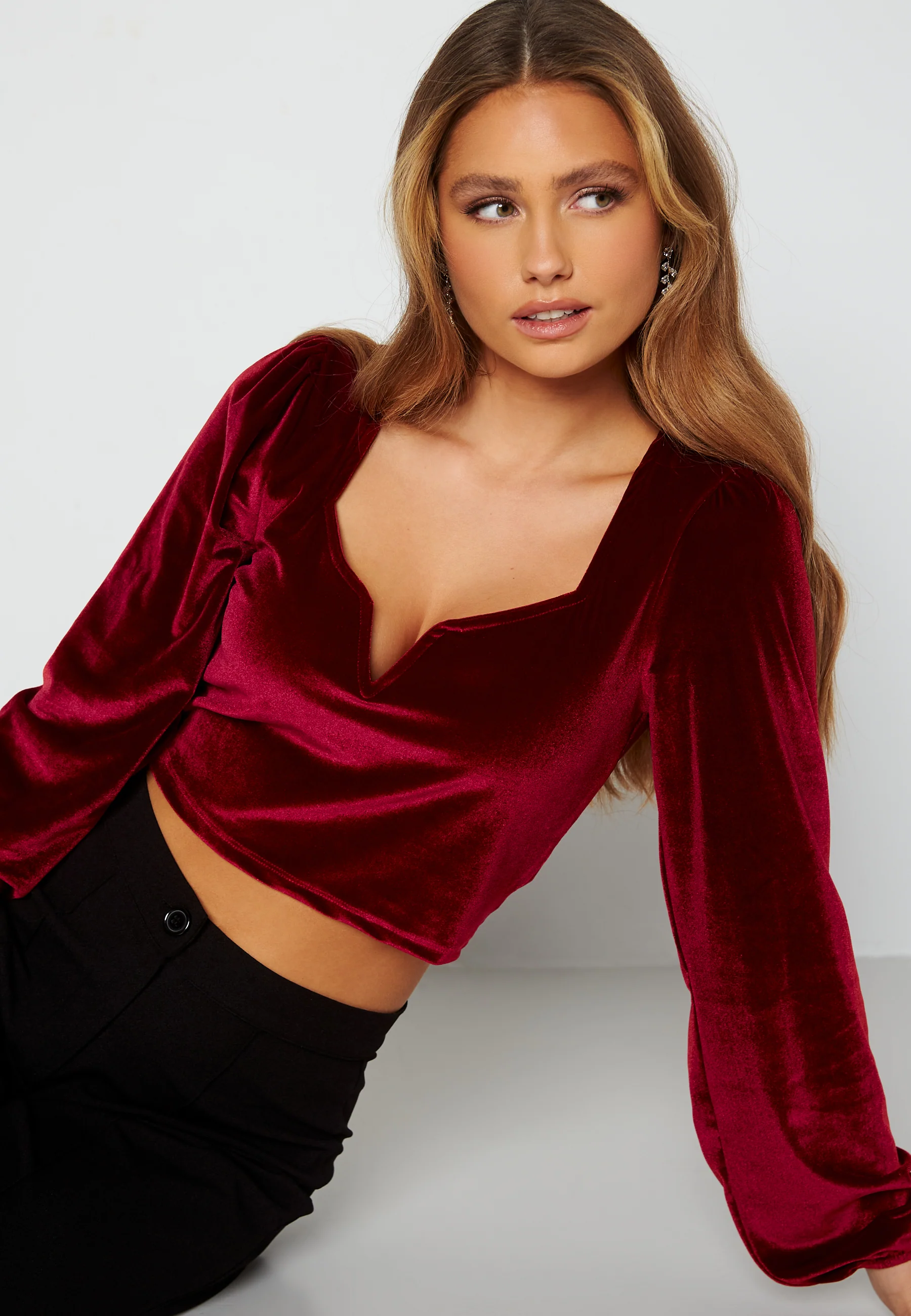 Rudina puff sleeve velvet top - Image 4