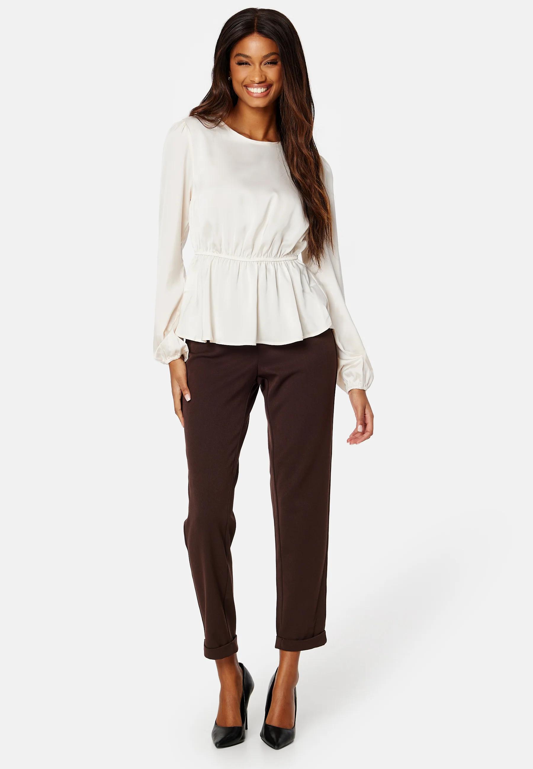 Saga Primrose LS O-Neck - Image 2