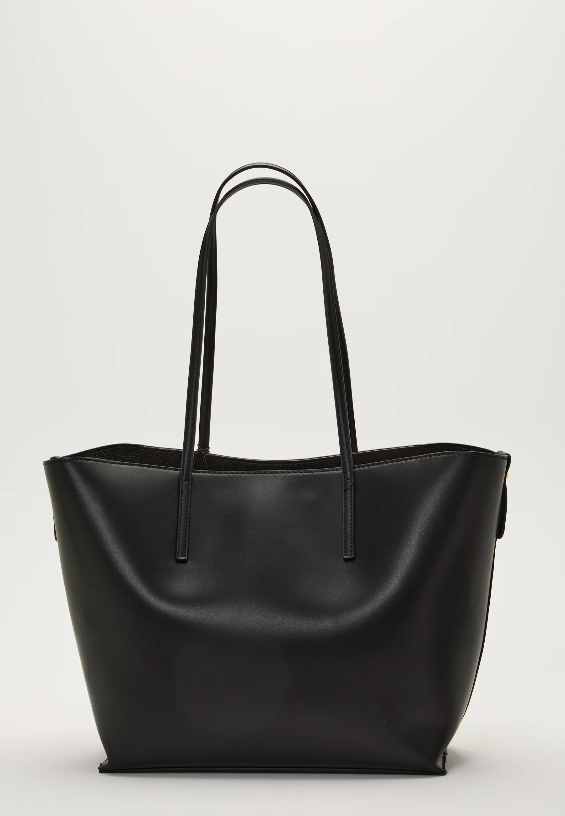 Samy Re Shopping - Image 4