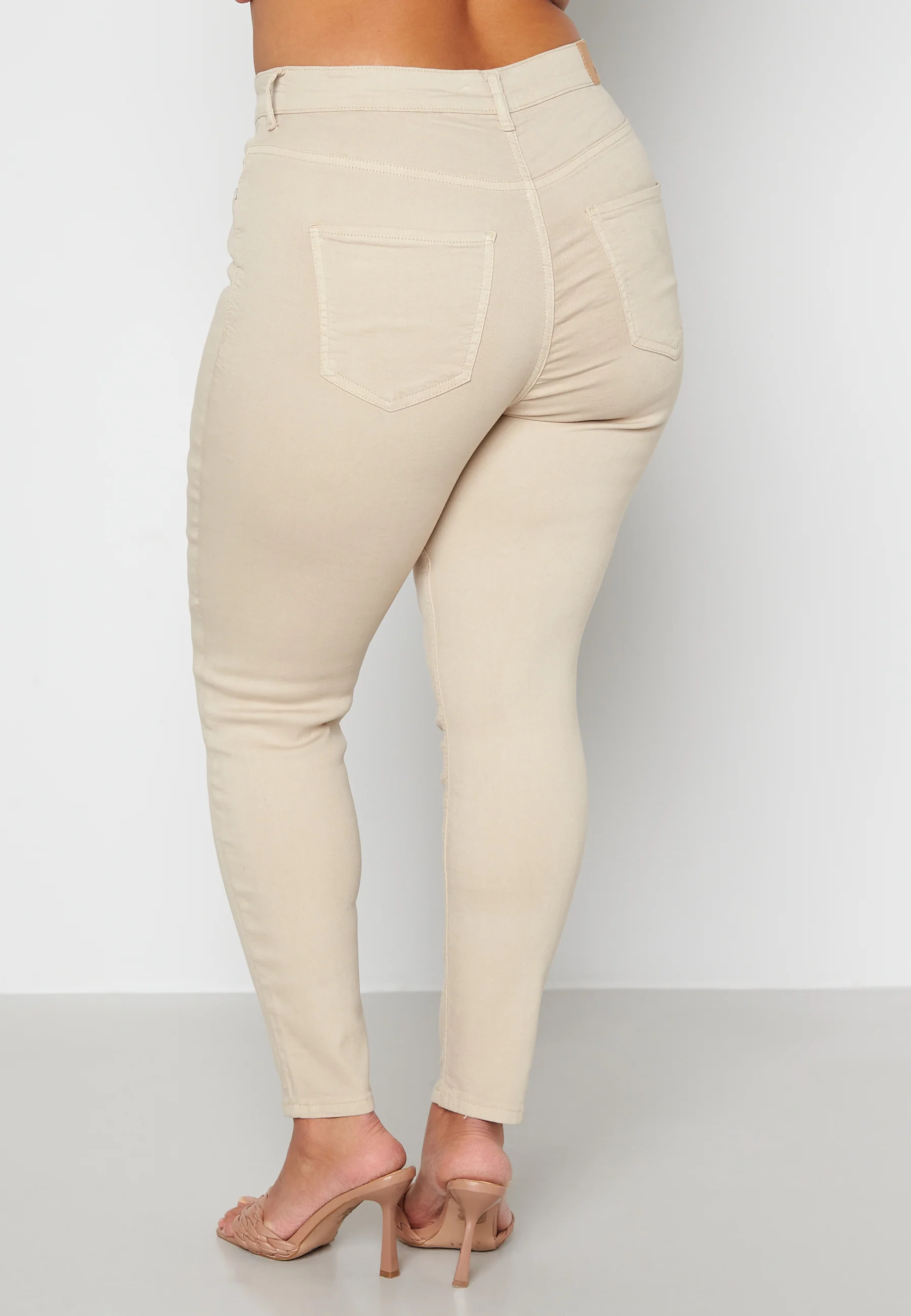 Sandy Highwaist Superstretch - Image 9
