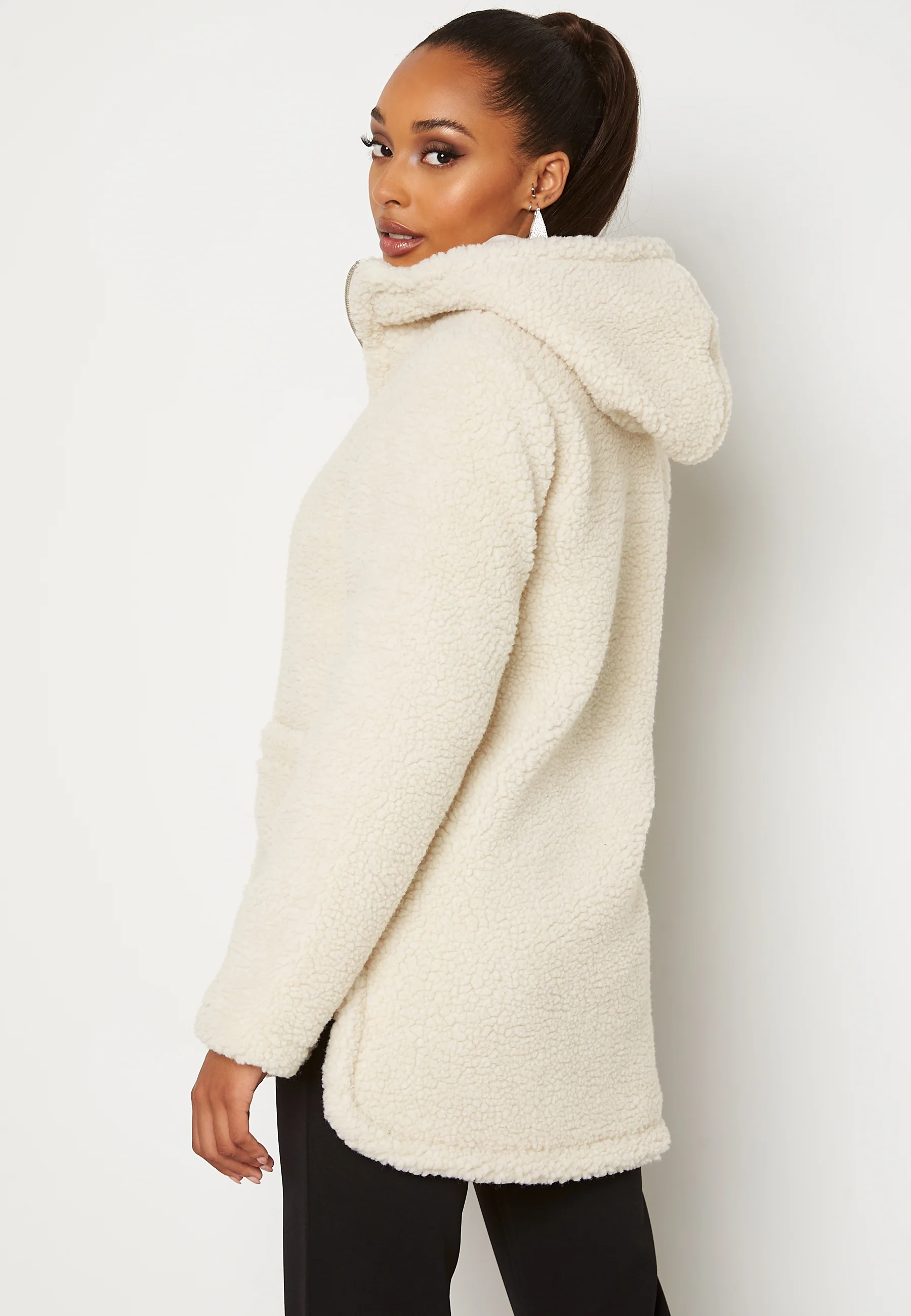 Sandy Teddy Jacket - Image 3