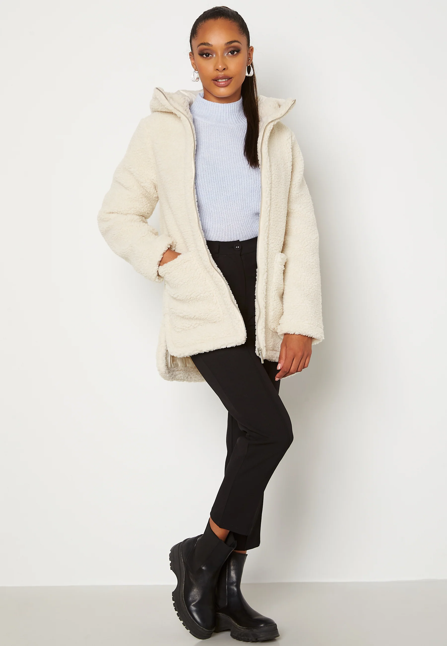 Sandy Teddy Jacket - Image 6