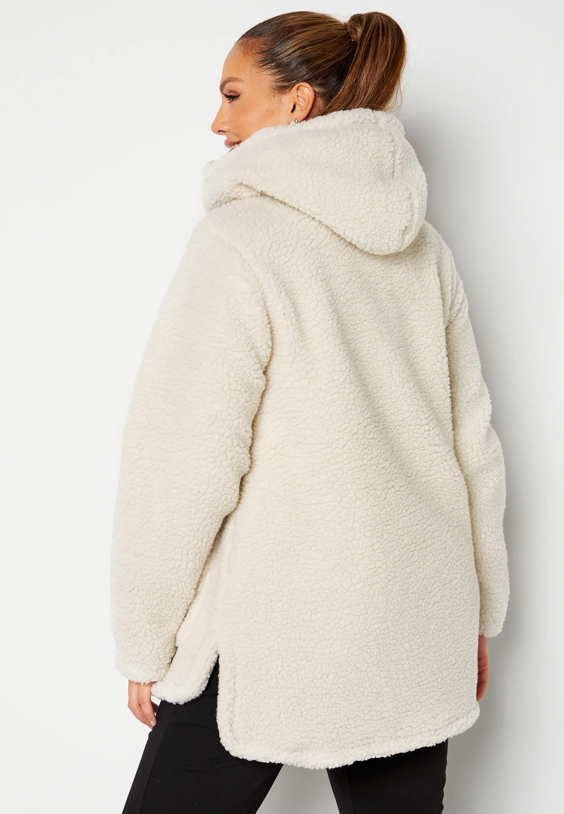 Sandy Teddy Jacket - Image 8