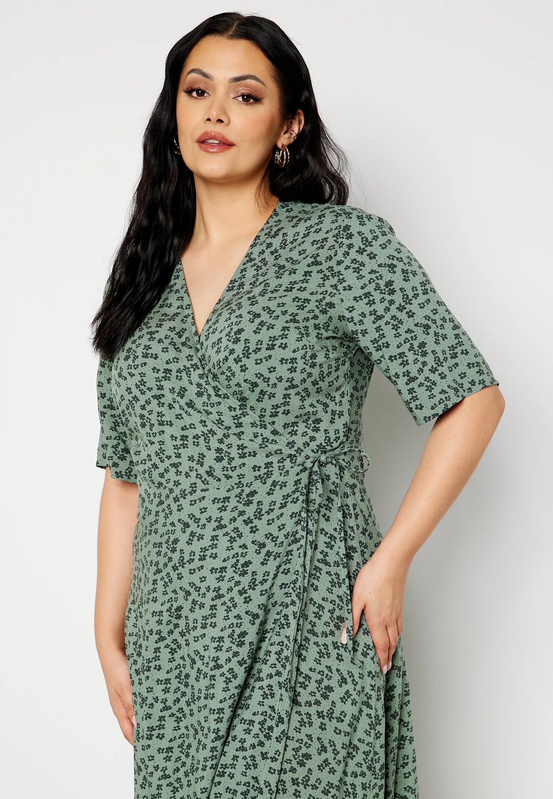 Sarai wrap dress - Image 7